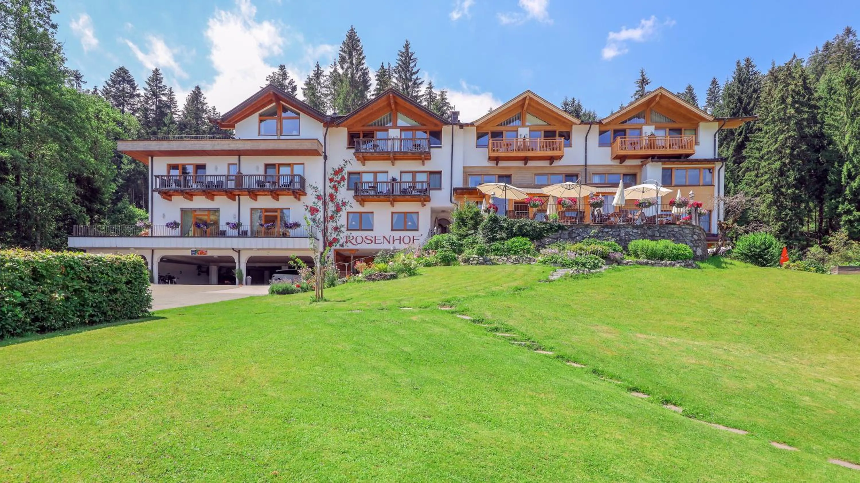 Property building in Gartenhotel Rosenhof bei Kitzbühel