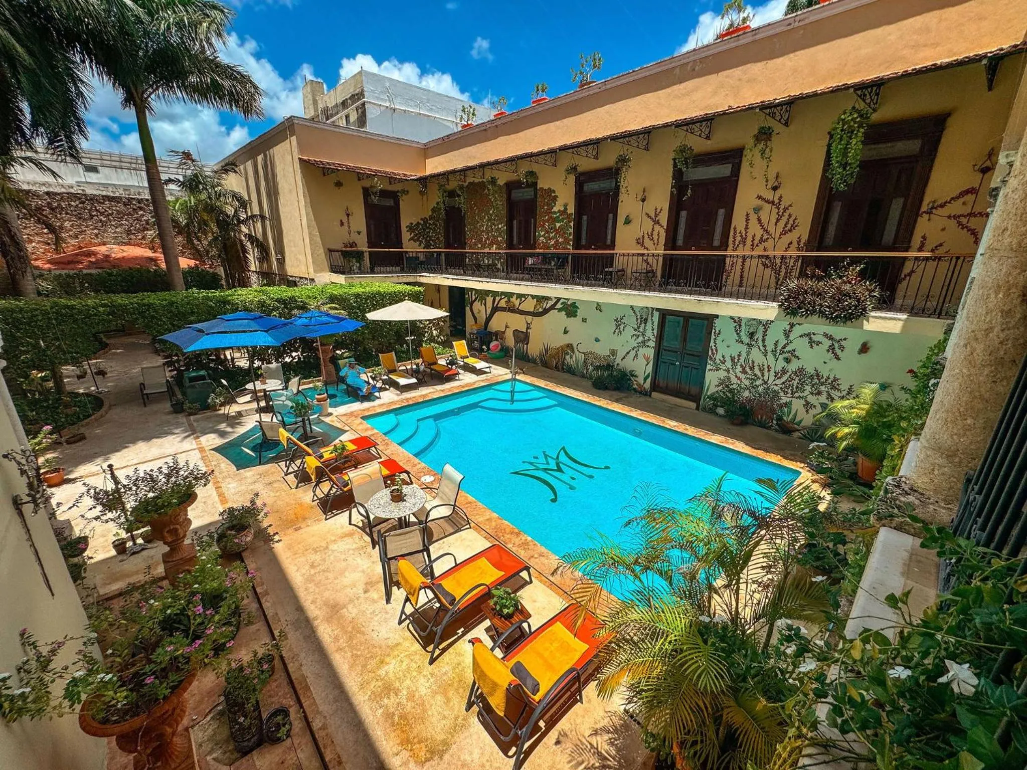 Swimming pool in Mansión Mérida Boutique Hotel - Restaurant