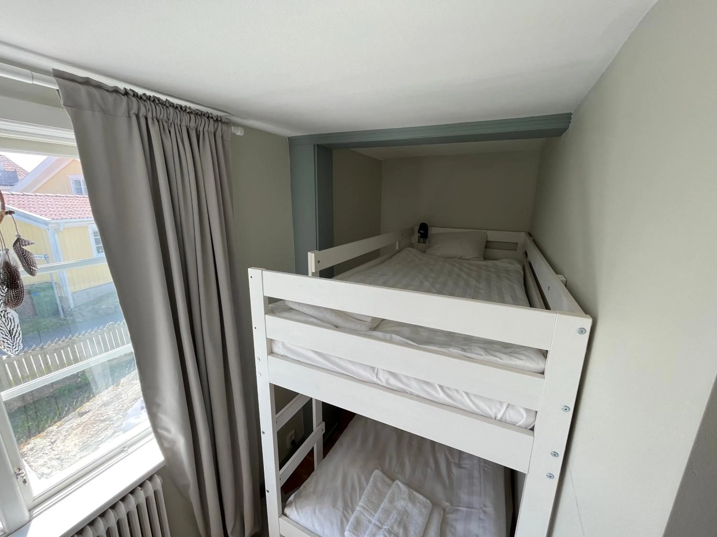 Bed in Mollösunds Wärdshus