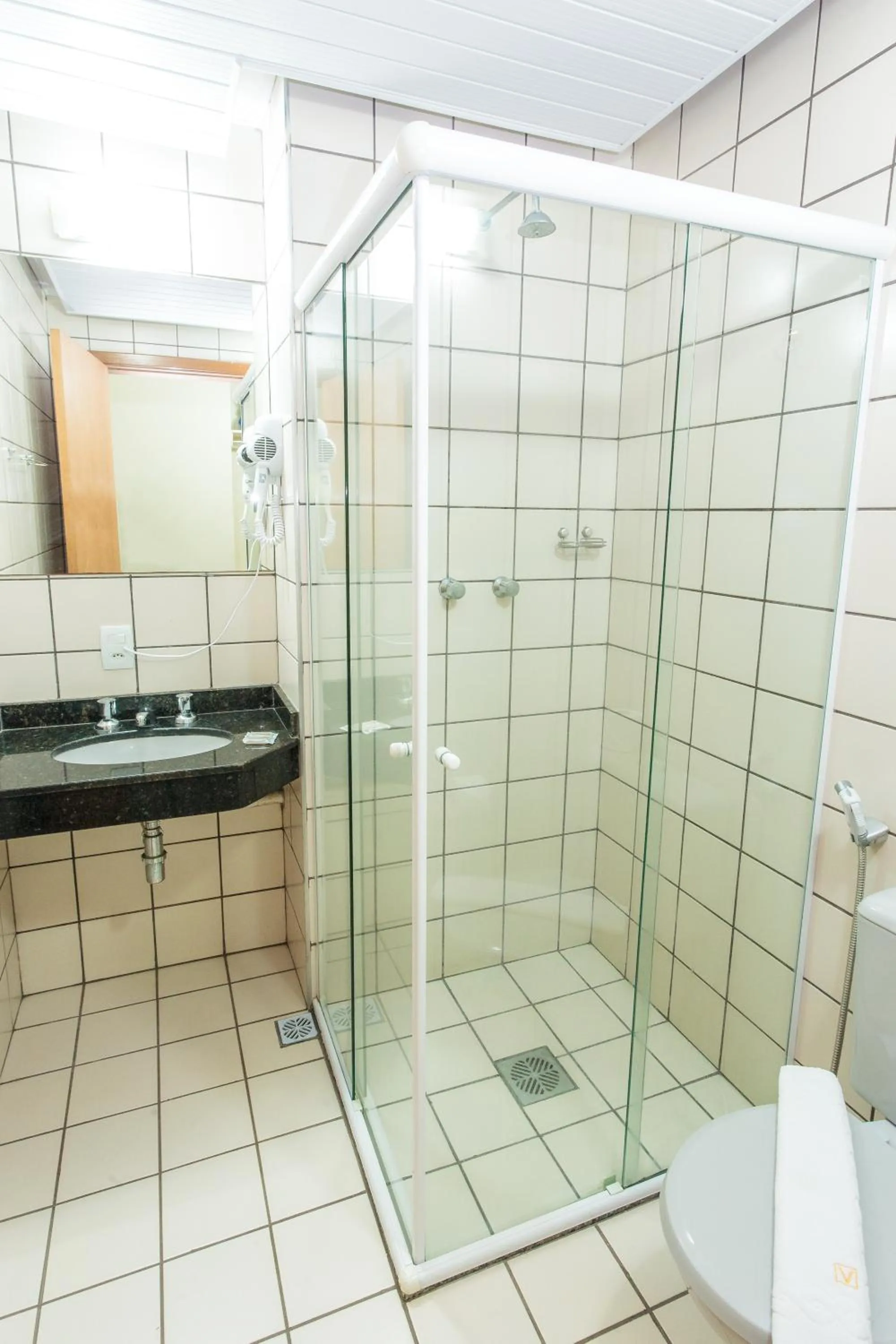 Shower in Villalba Hoteis