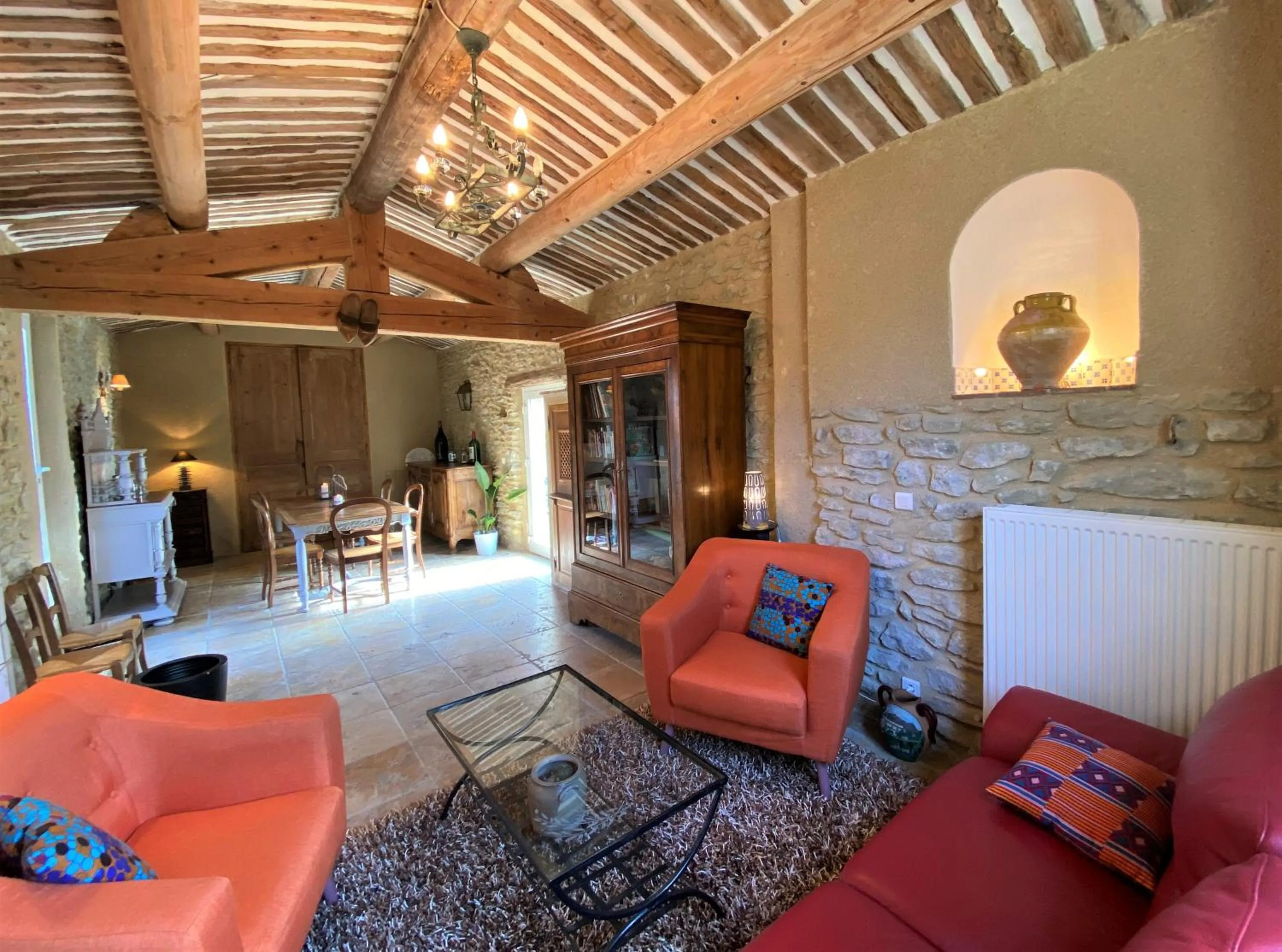 Seating area in Le Mas Carré Séguret