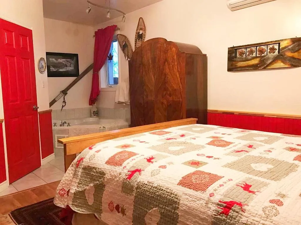 Photo of the whole room, Bed in Our Valley View Bed & Breakfast