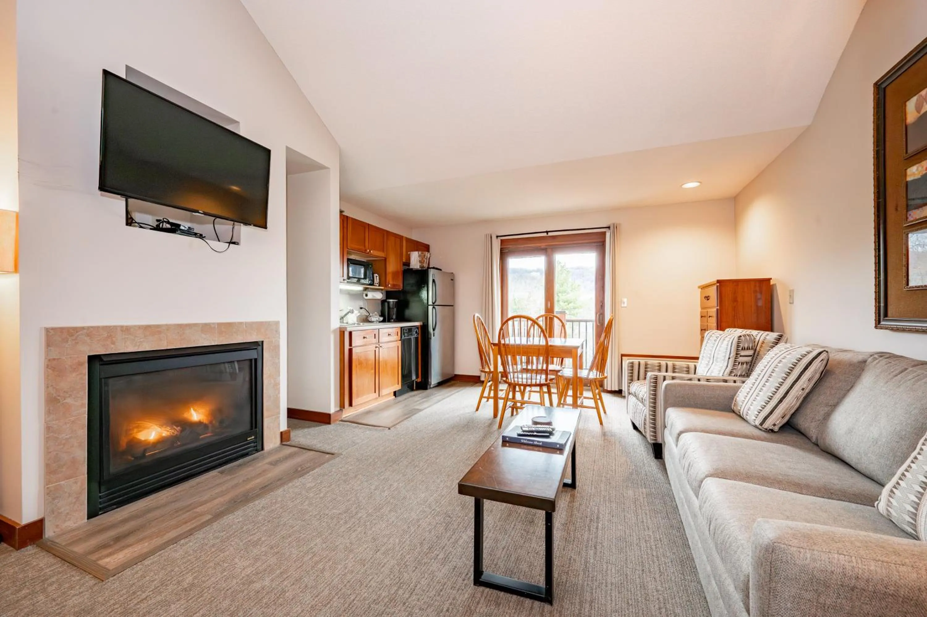 A309 Studio & Loft Lake View