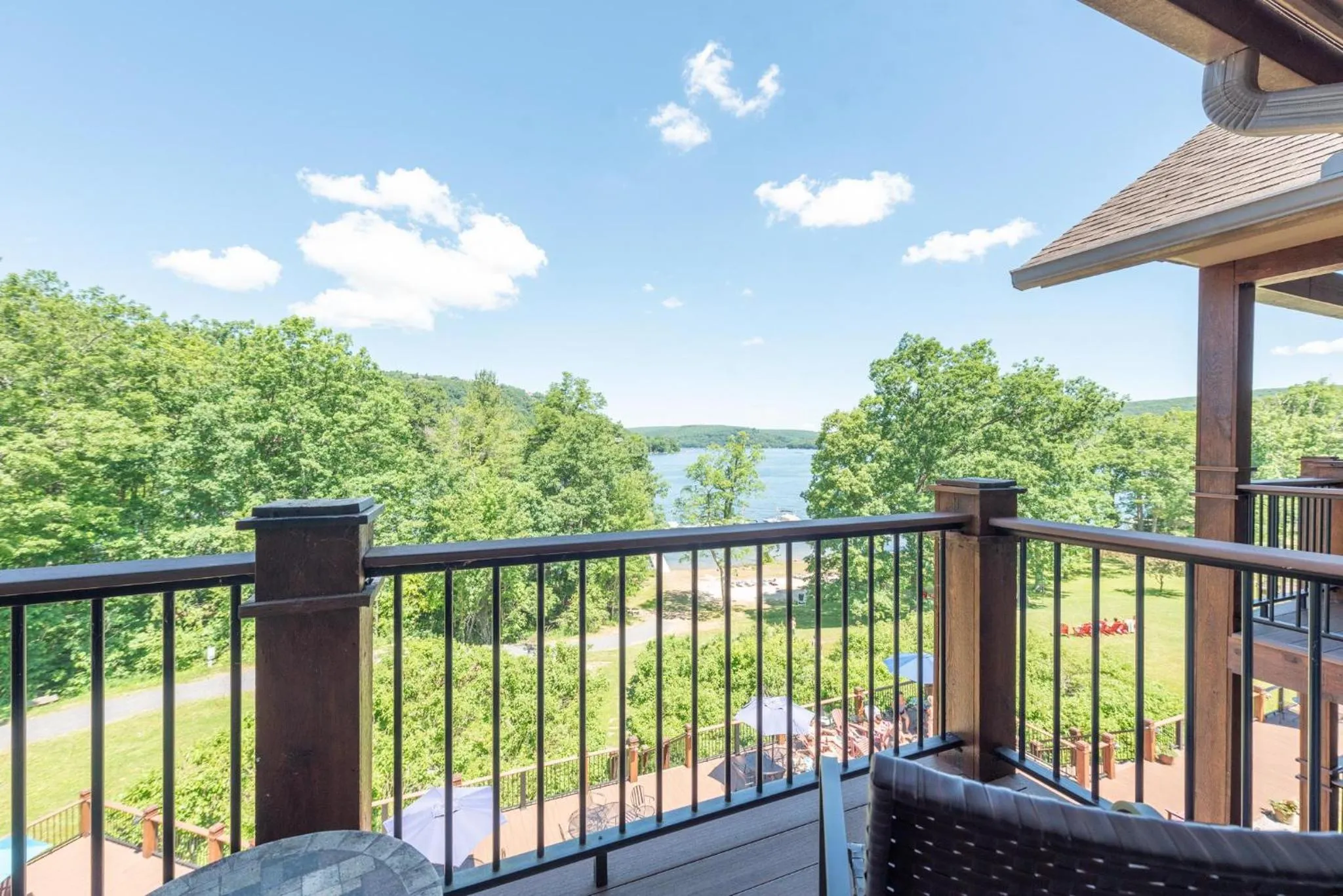 A313 Studio & Loft Lake View