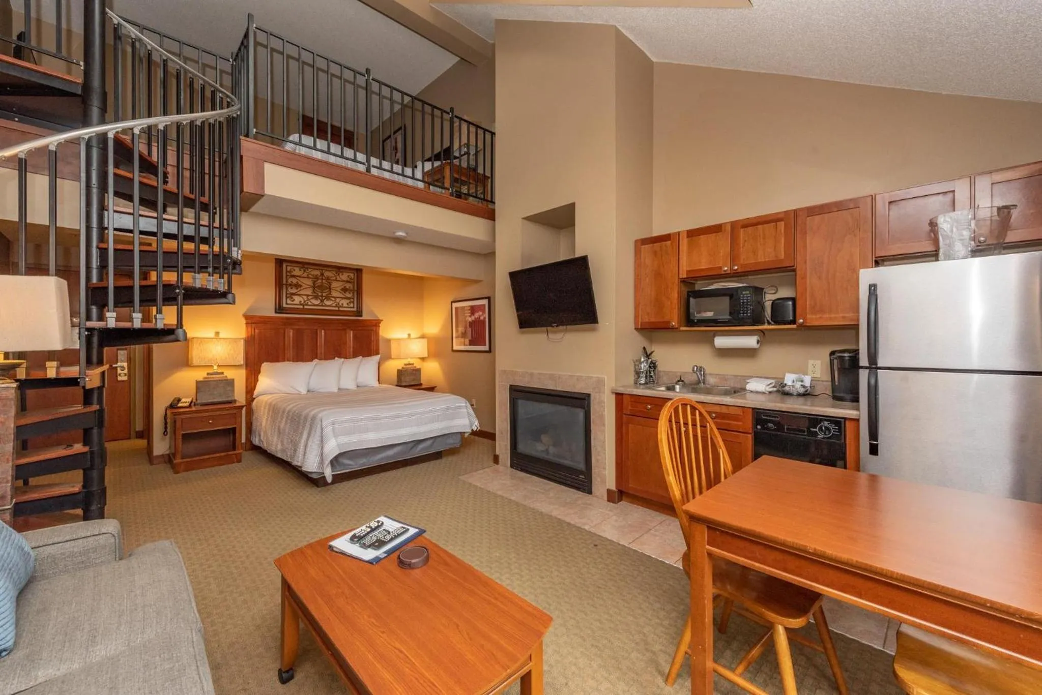 Bed in A316 Studio & Loft Standard View