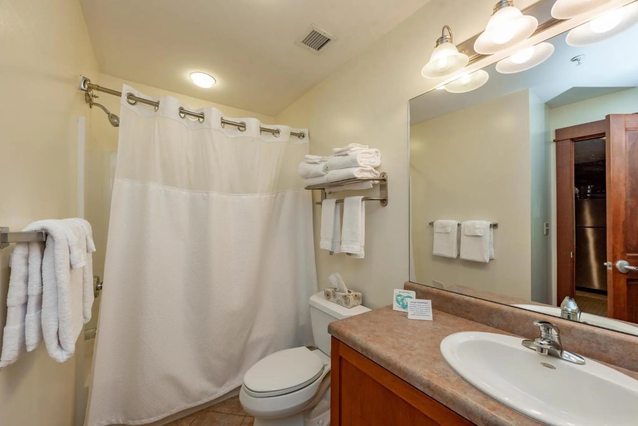 A318 One Bedroom & Loft Standard View