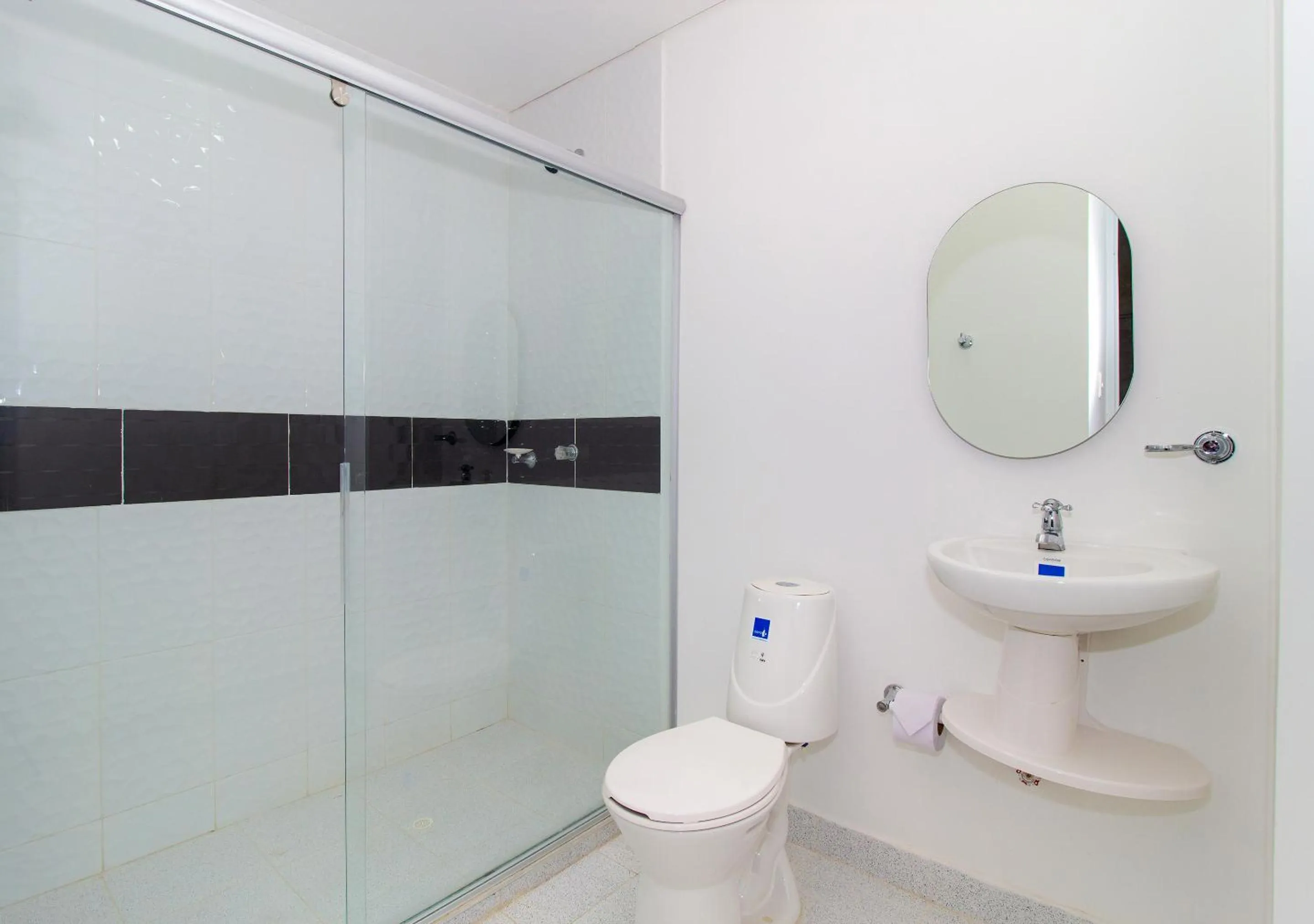 Bathroom in Playa Norte Hotel