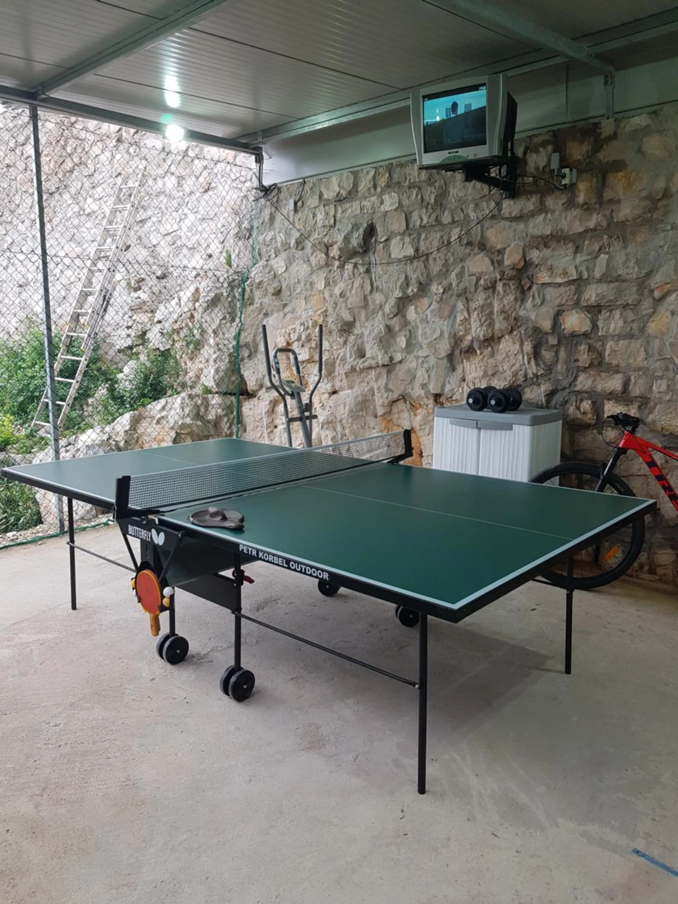 Table tennis in Apartments Villa Sonia & Teo Hvar