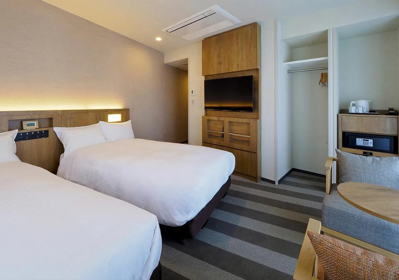 Bedroom, Bed in Far East Village Hotel Yokohama