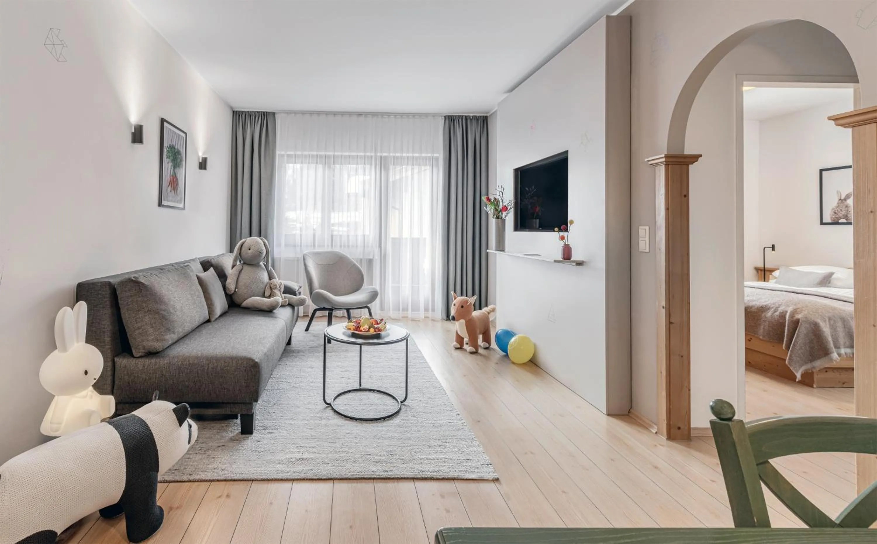 Living room, Bed in Lisi Family Hotel