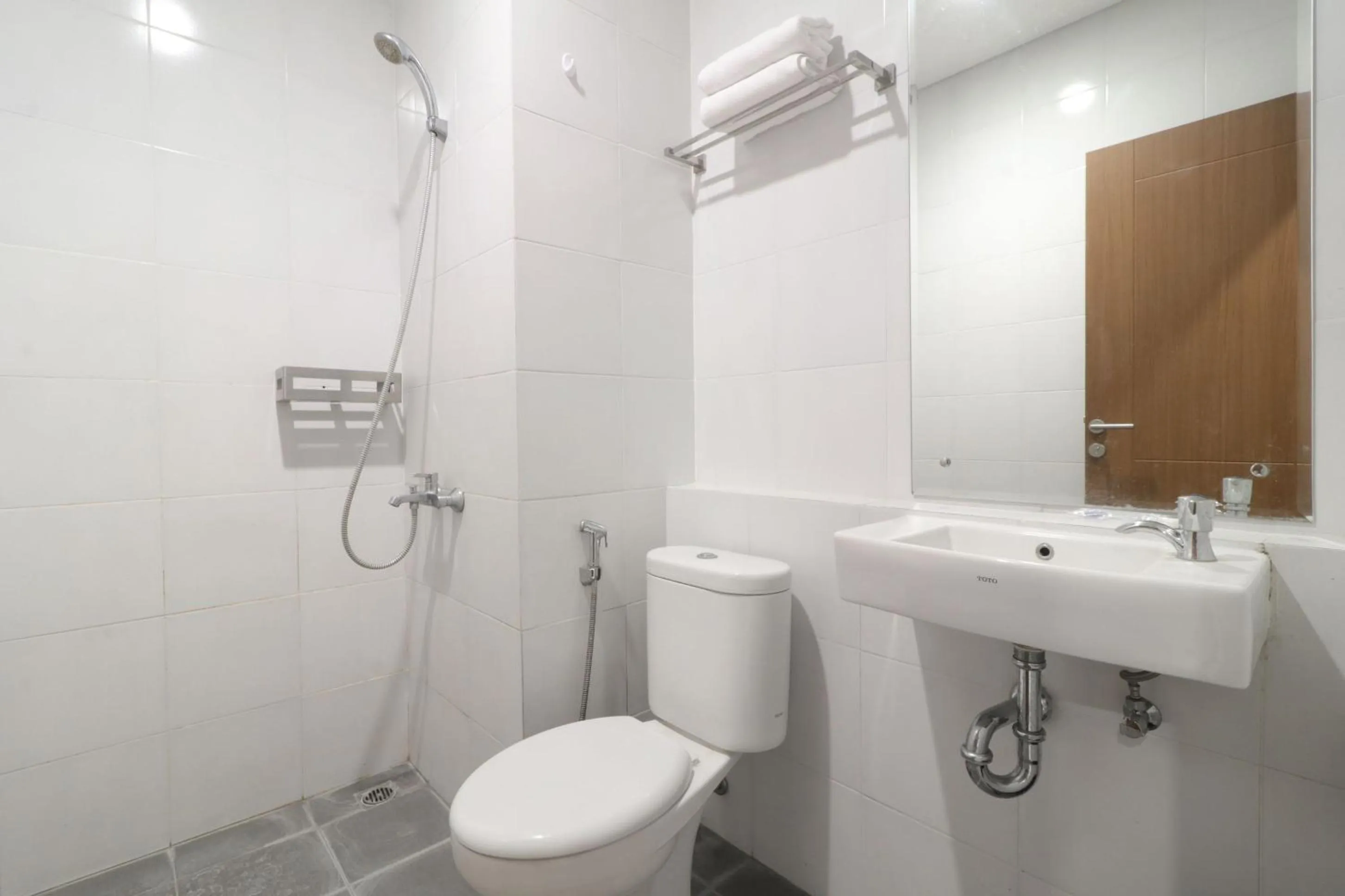 Bathroom in Mendjangan Residence