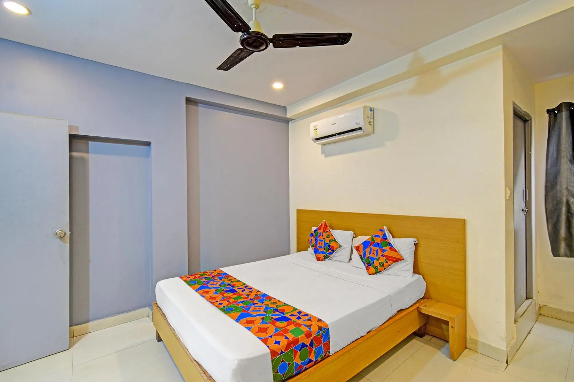 Bed in FabHotel White Ridge LB Nagar