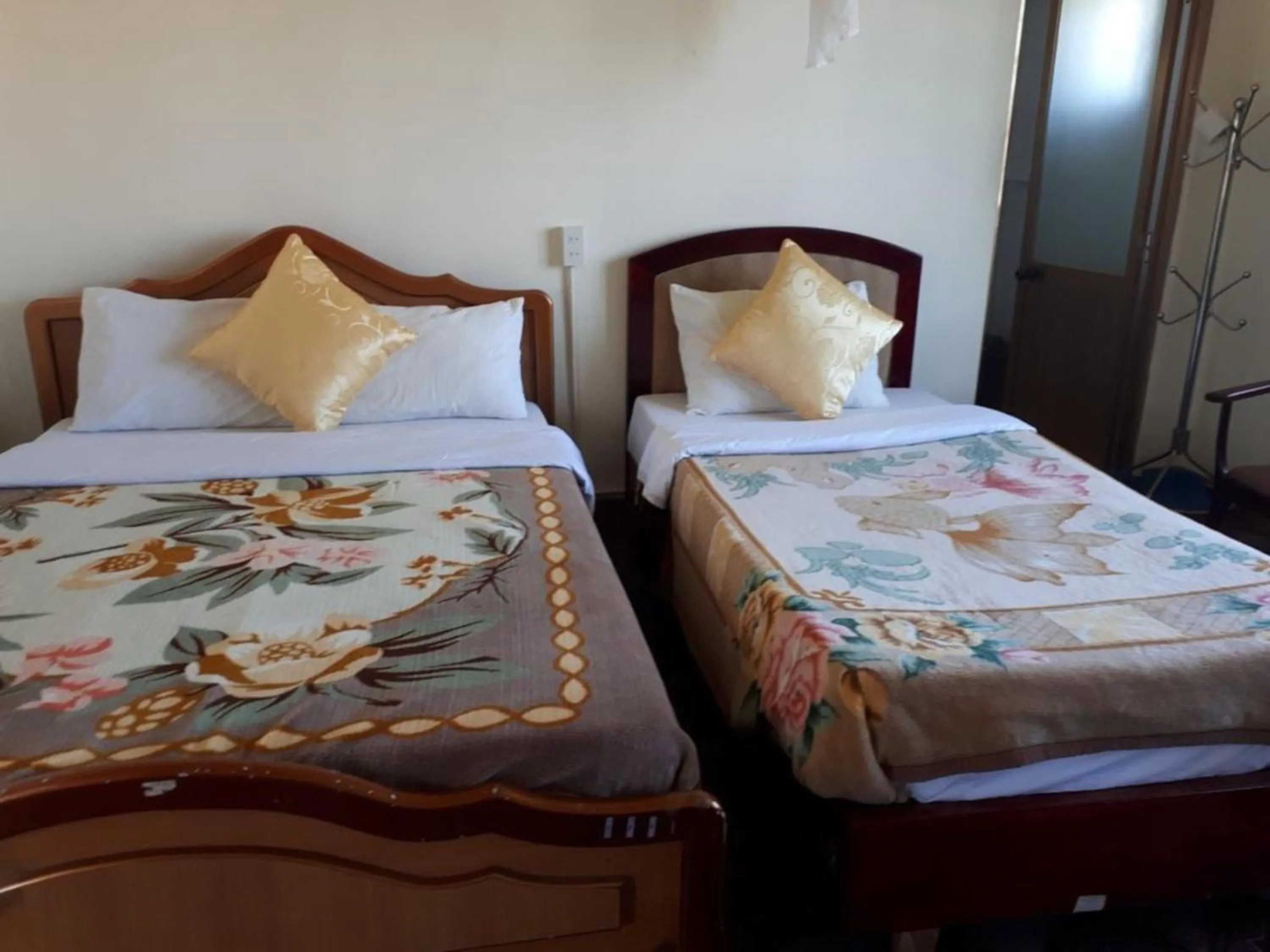 Photo of the whole room, Bed in Duong Sat Hotel