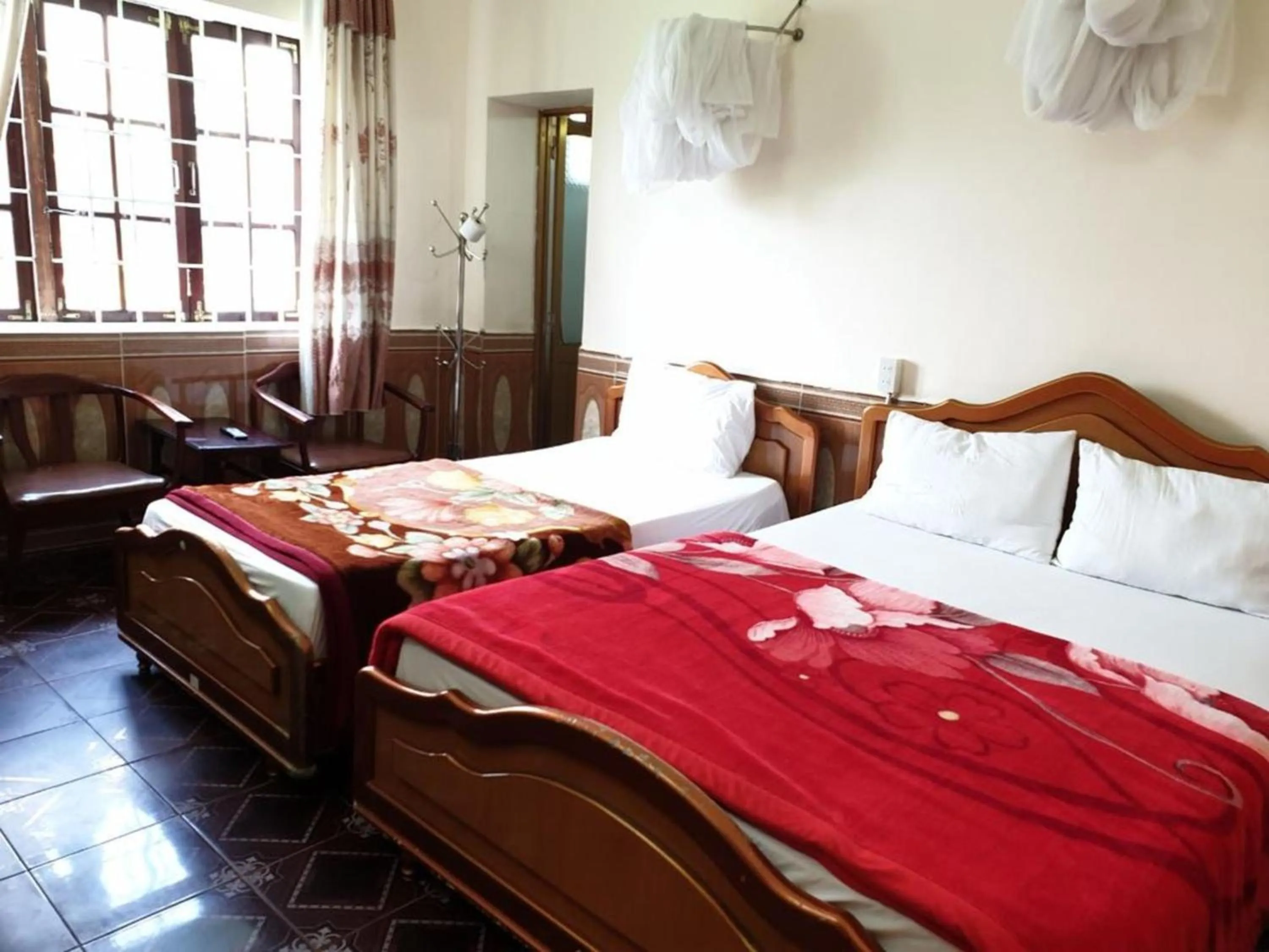 Property building, Bed in Duong Sat Hotel
