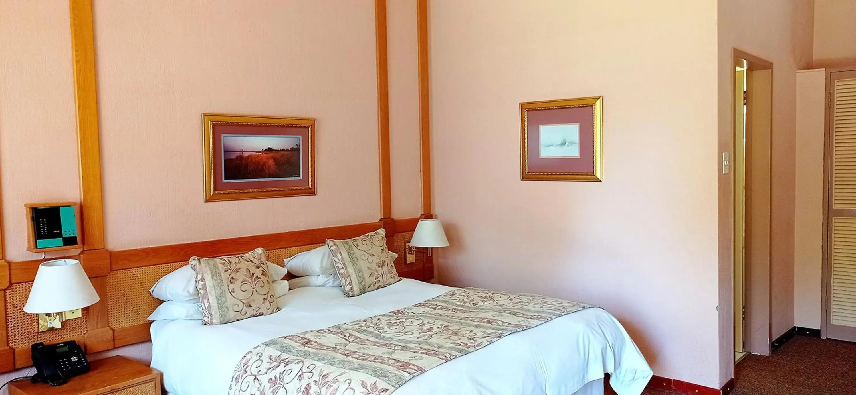 Double Room with Patio in Sparkling Water Hotels & Spa Double Room with Patio in Sparkling Water Hotels & Spa