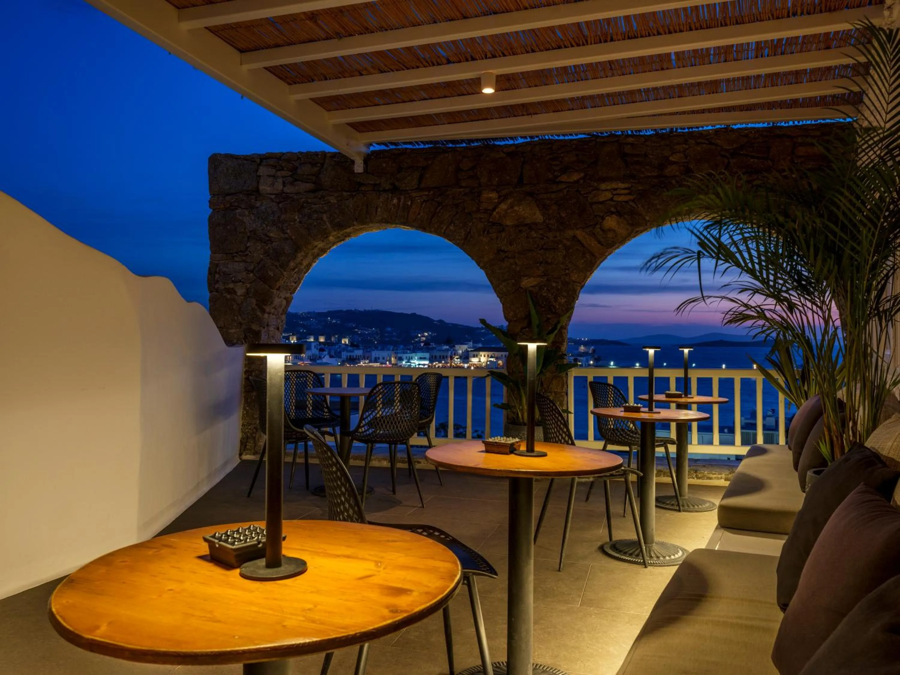 Patio in Yalos Hotel Sunset view Mykonos town private rooms