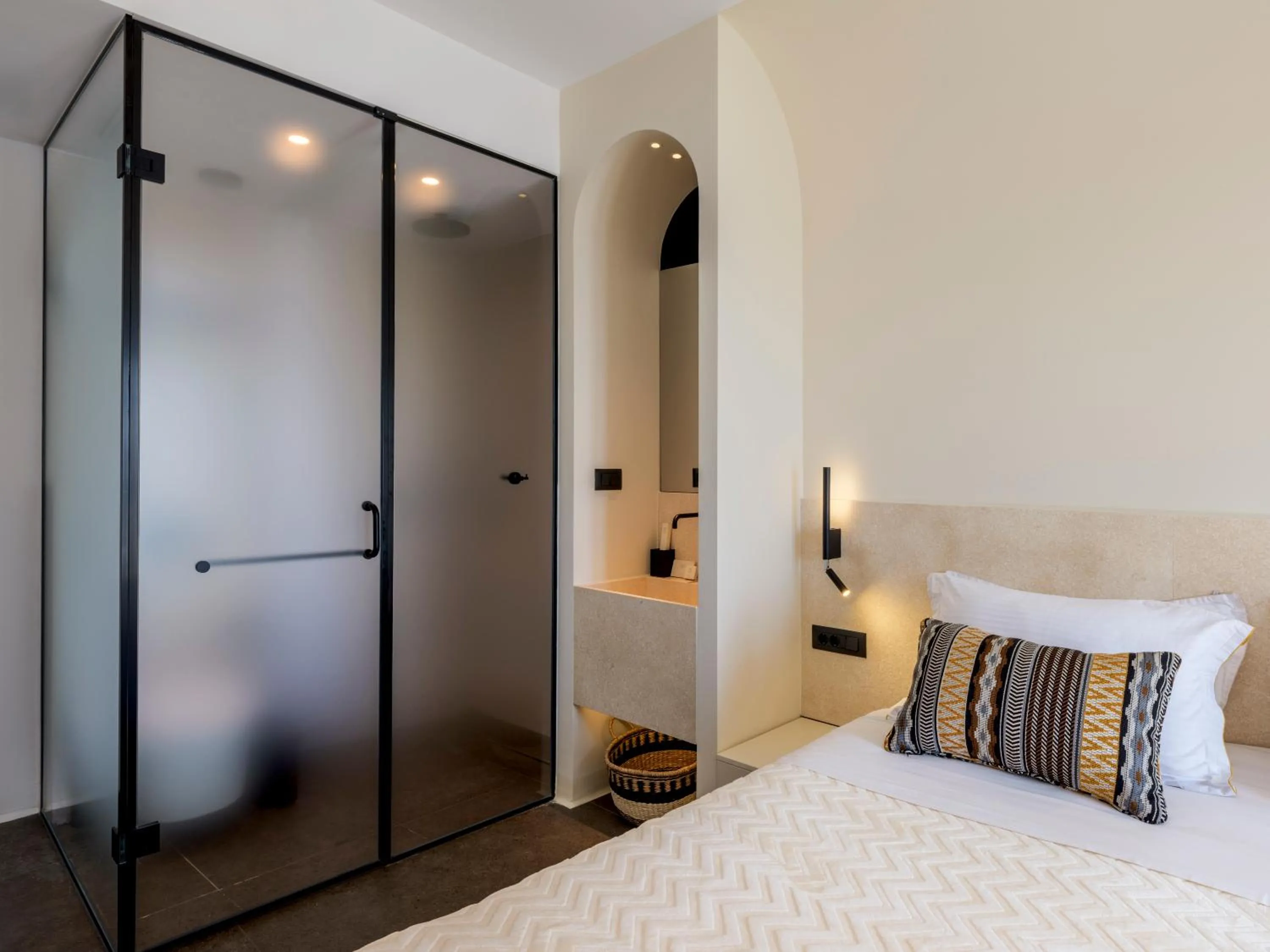 Bed in Yalos Hotel Sunset view Mykonos town private rooms