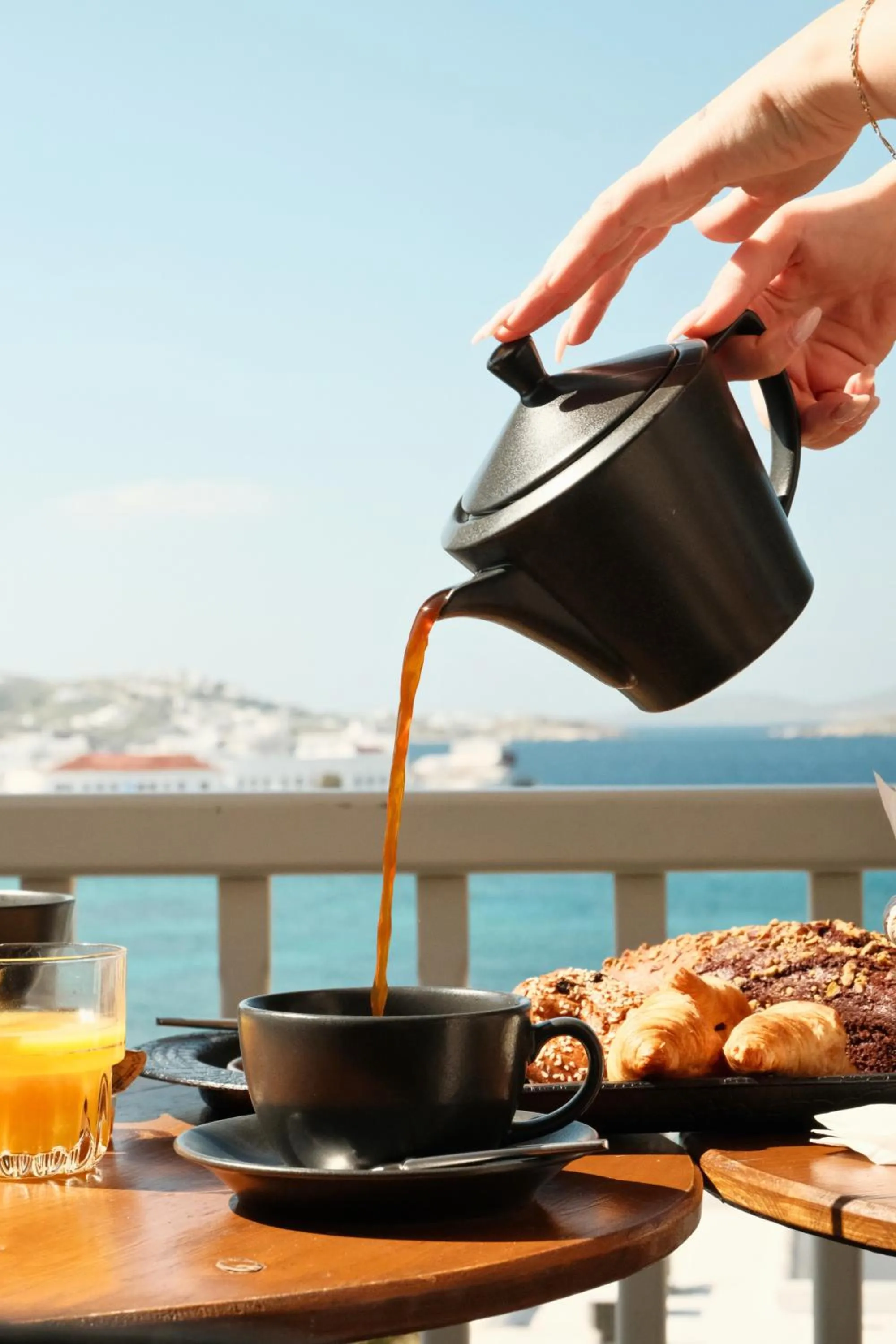 Yalos Hotel Sunset view Mykonos town private rooms