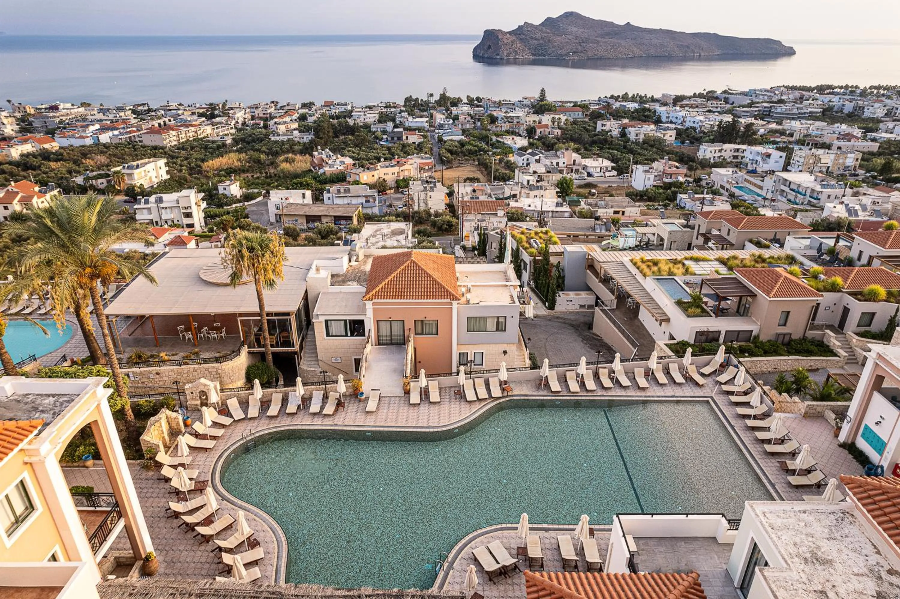 Swimming pool in Caldera Village