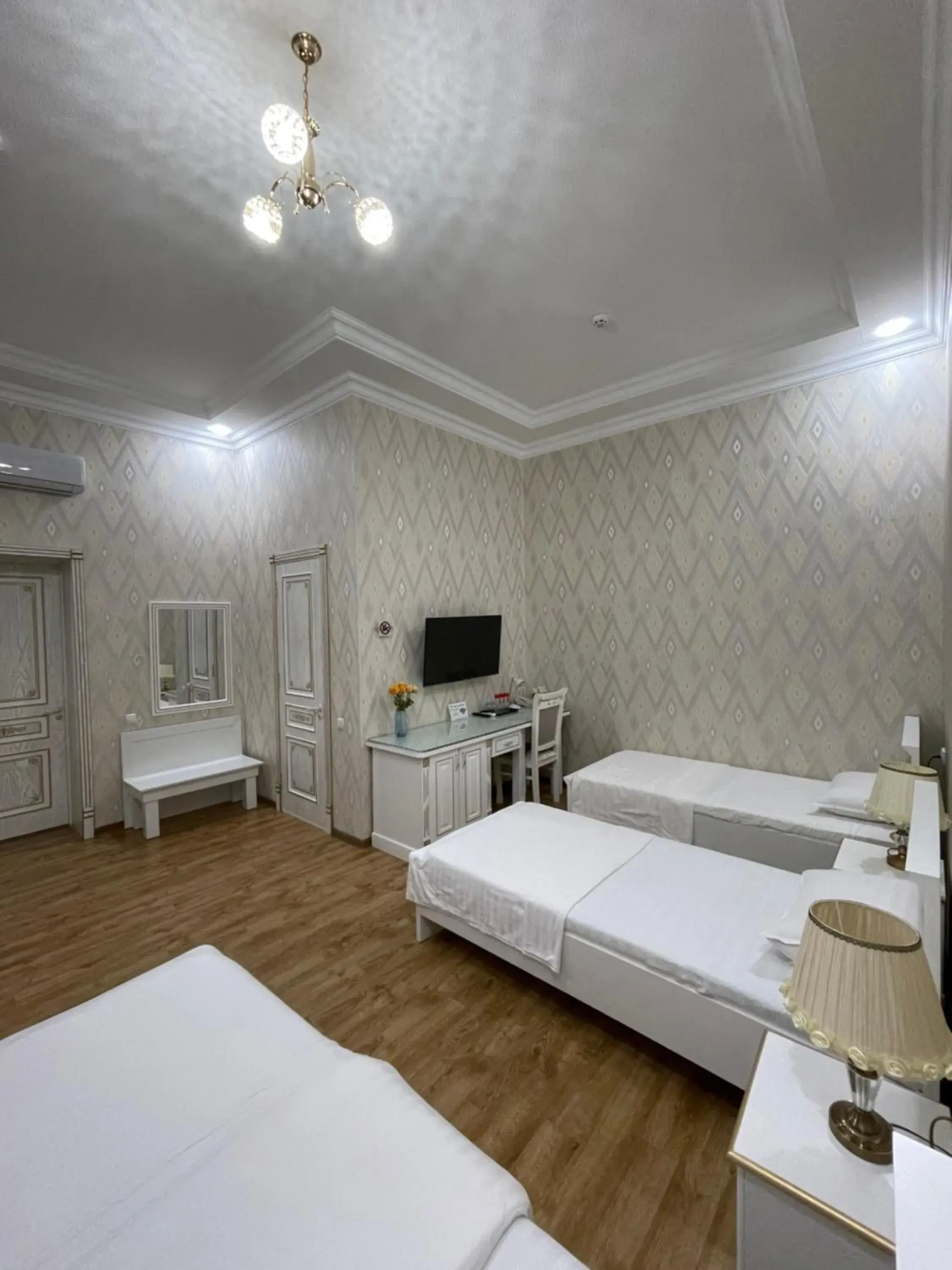 Triple Room in IZUMRUD PALACE Triple Room in IZUMRUD PALACE