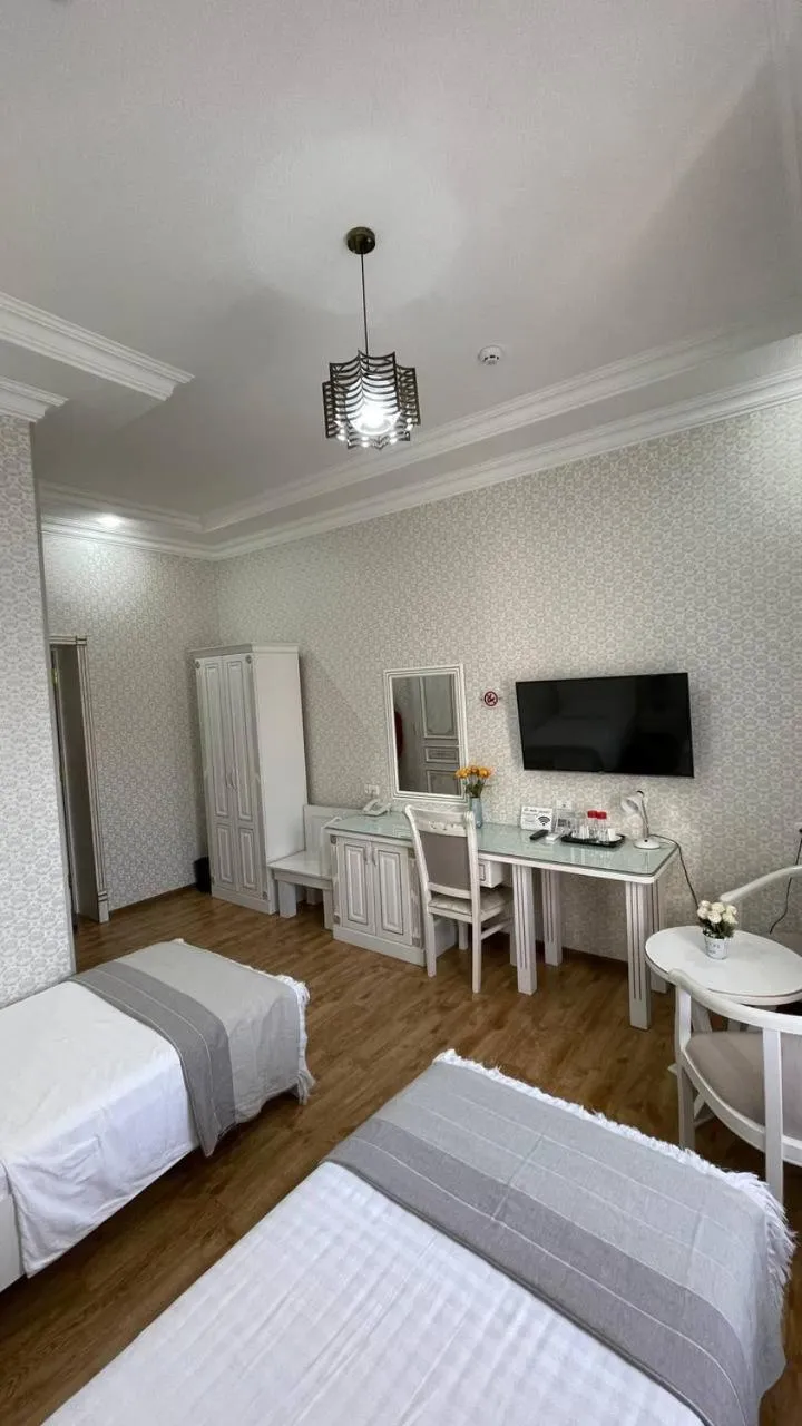 Bed in IZUMRUD PALACE