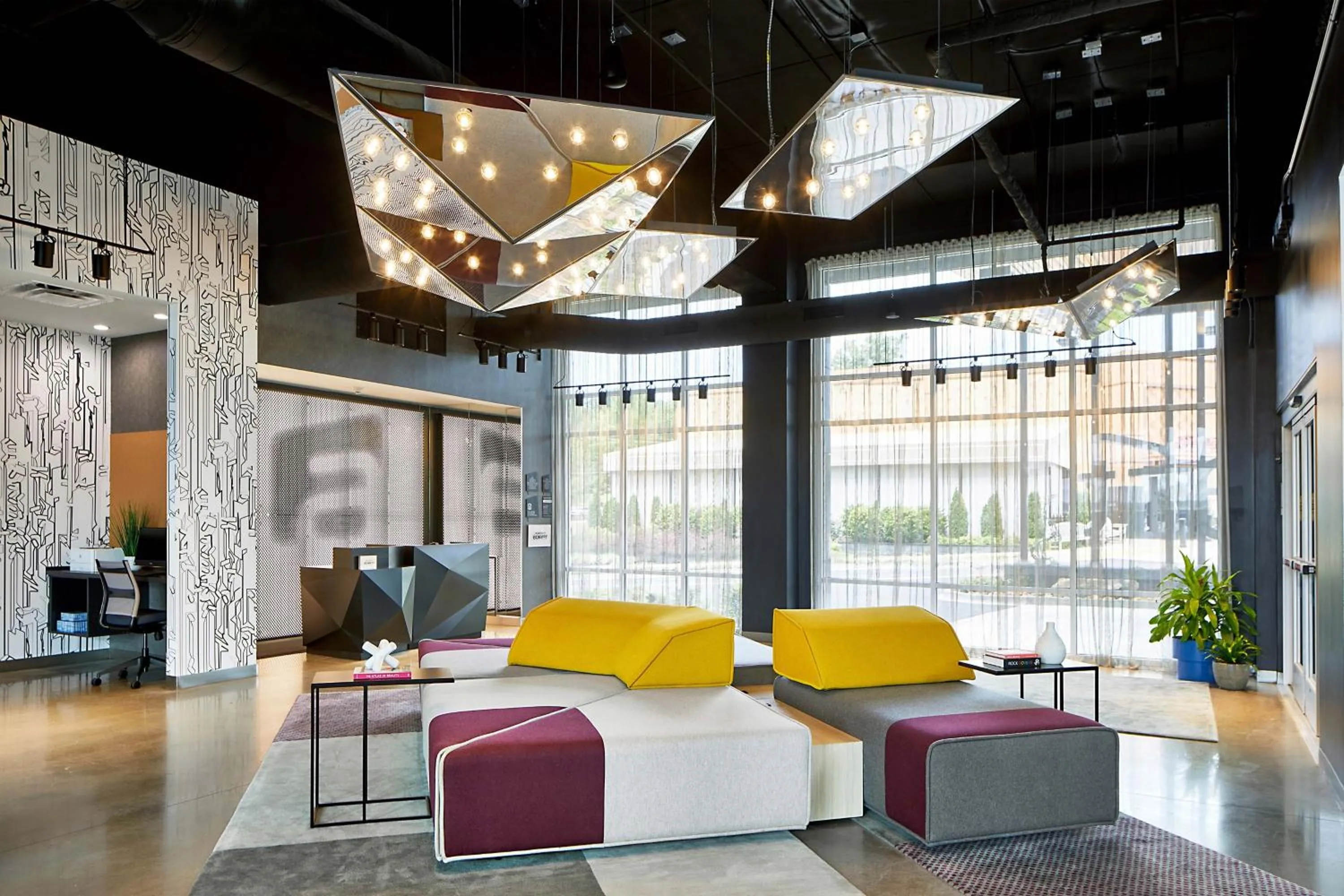 Lobby or reception in Aloft Chattanooga Hamilton Place