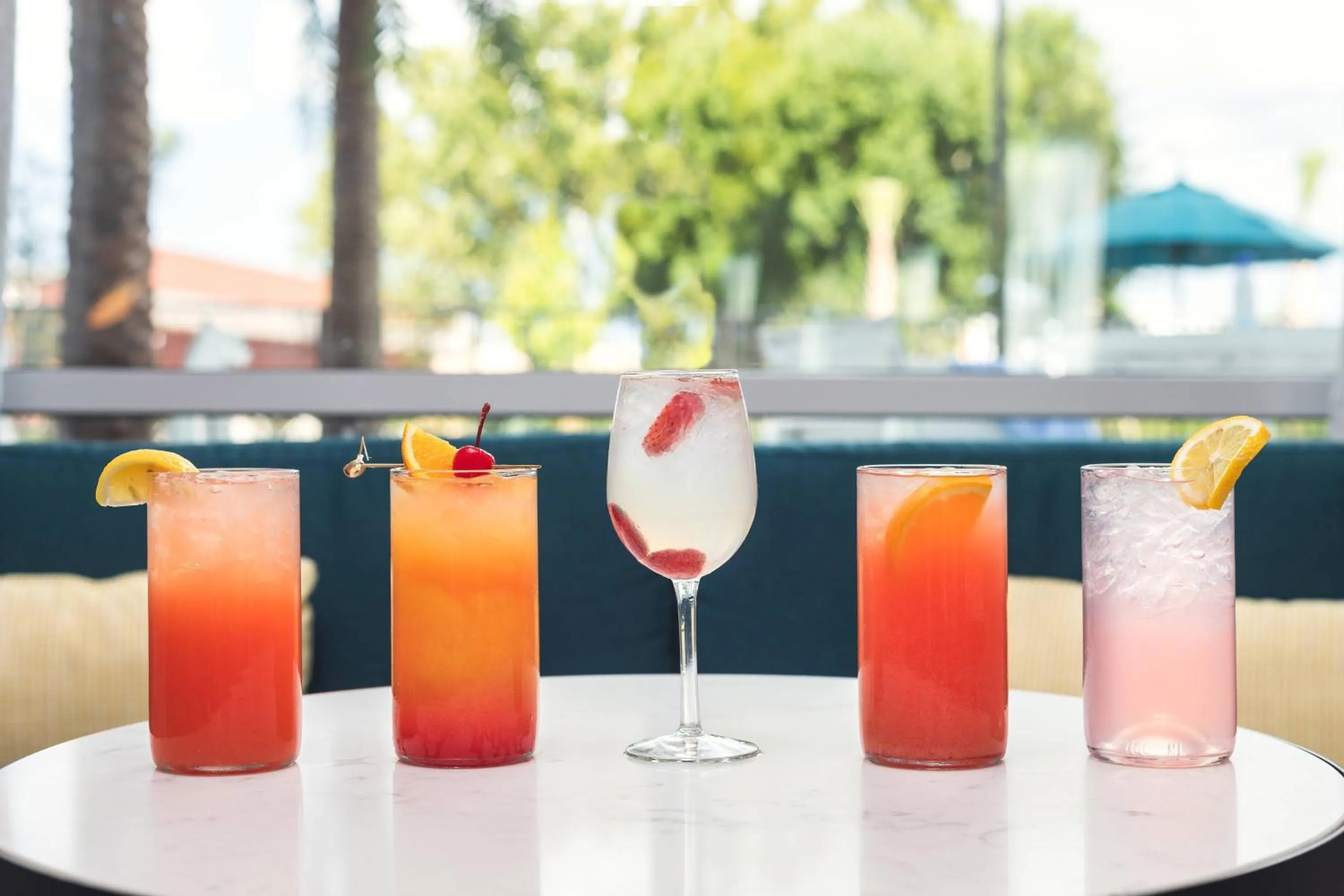 Lounge or bar in TownePlace Suites By Marriott Orlando Southwest Near Universal