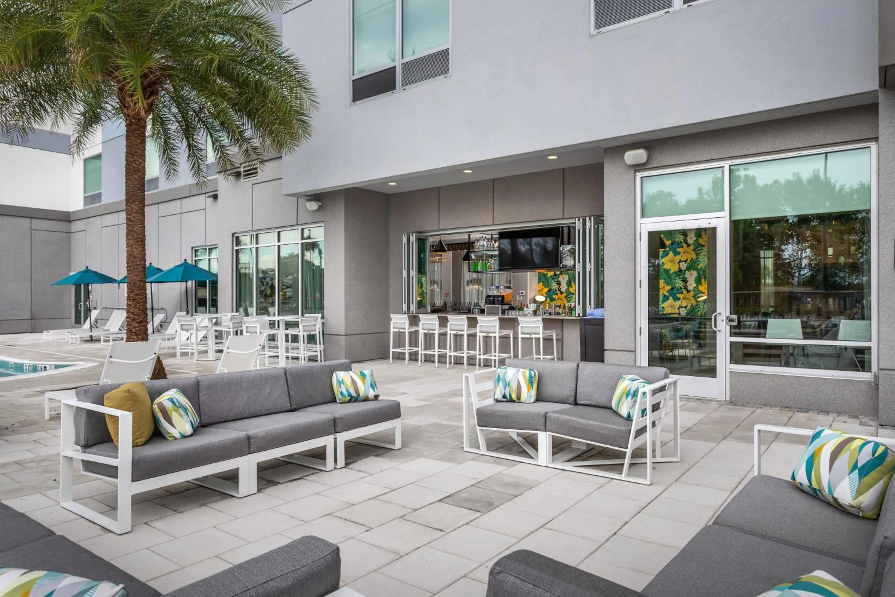 Lounge or bar in TownePlace Suites By Marriott Orlando Southwest Near Universal