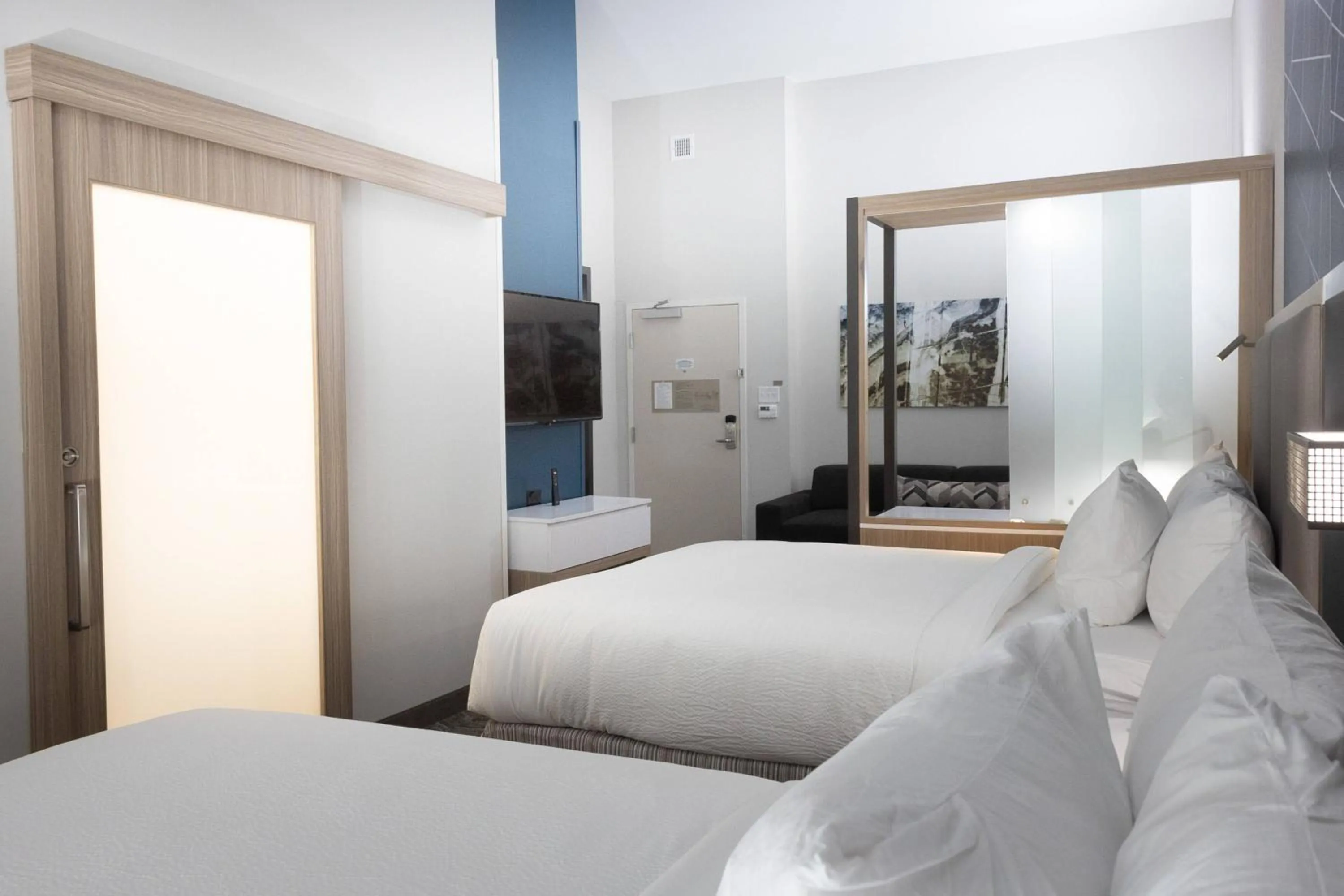 Bedroom, Bed in SpringHill Suites by Marriott Slidell