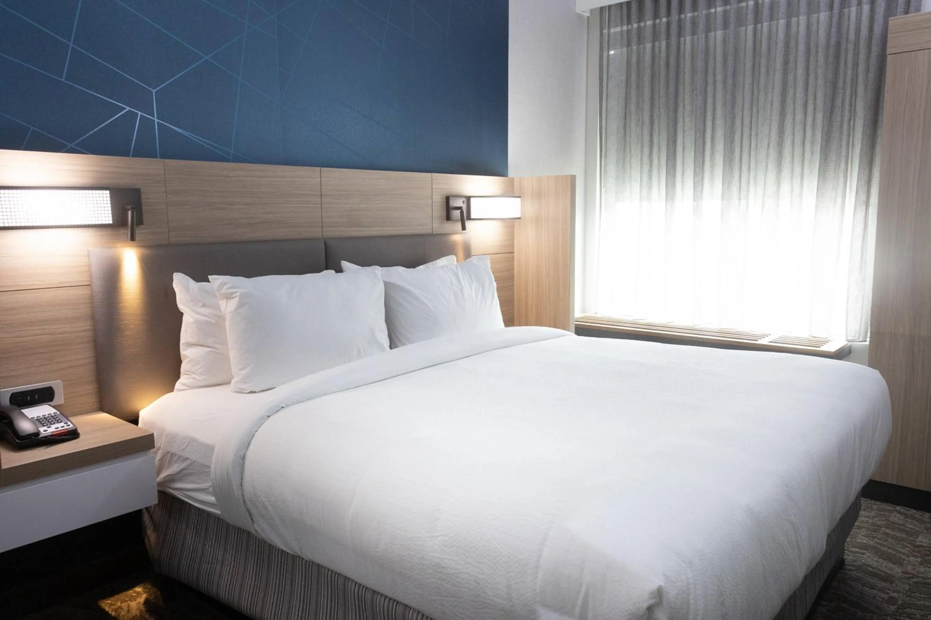 Bedroom, Bed in SpringHill Suites by Marriott Slidell