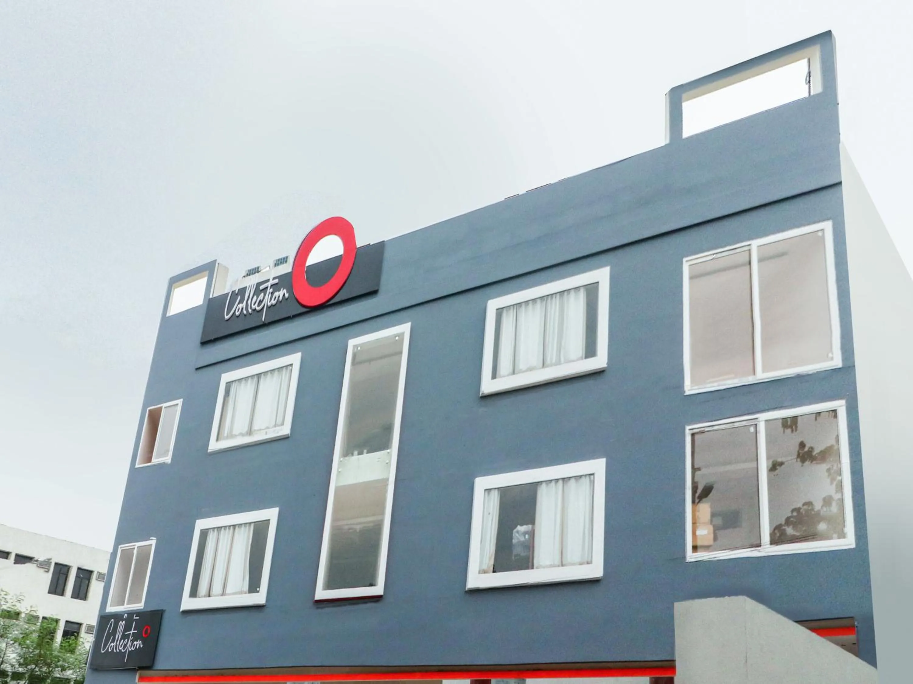 Facade/entrance in Hotel O Venkata Sai Sadan Mathrusree Nagar