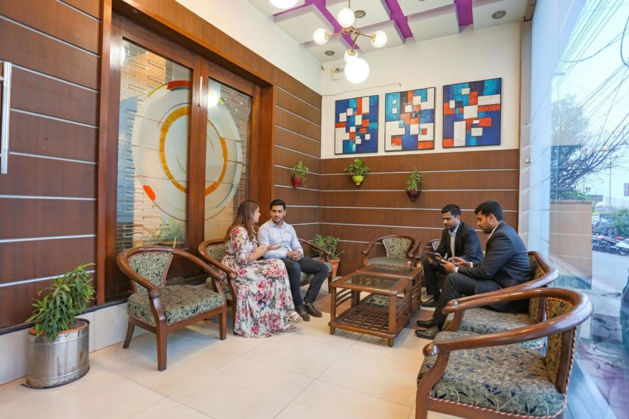 Seating area in FabHotel Midland