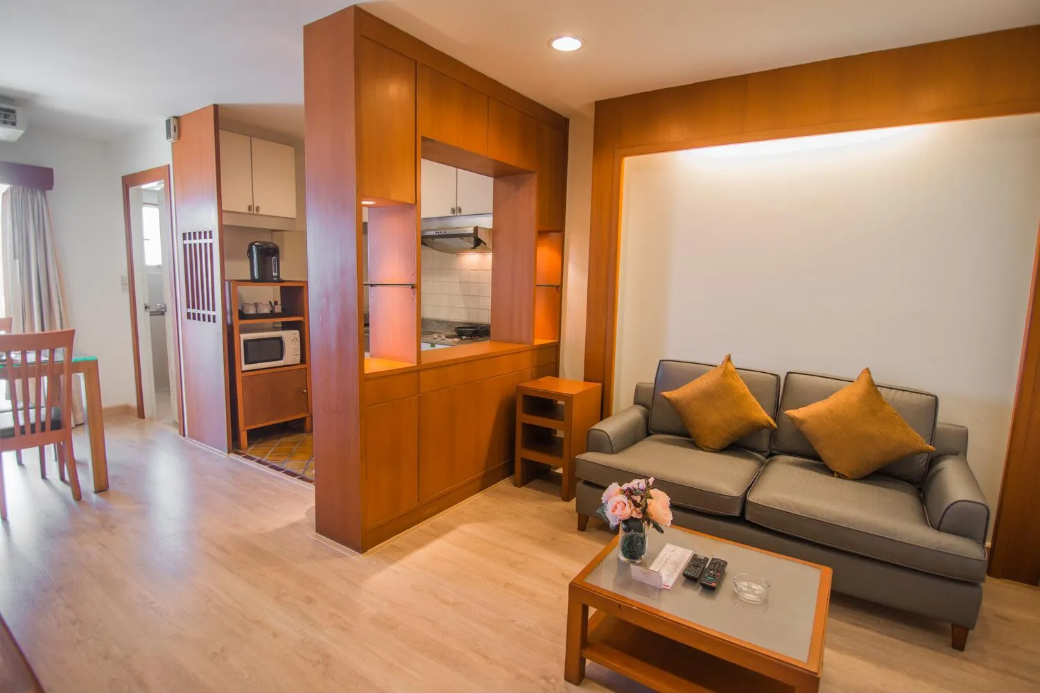 Living room in Pacific Park Hotel