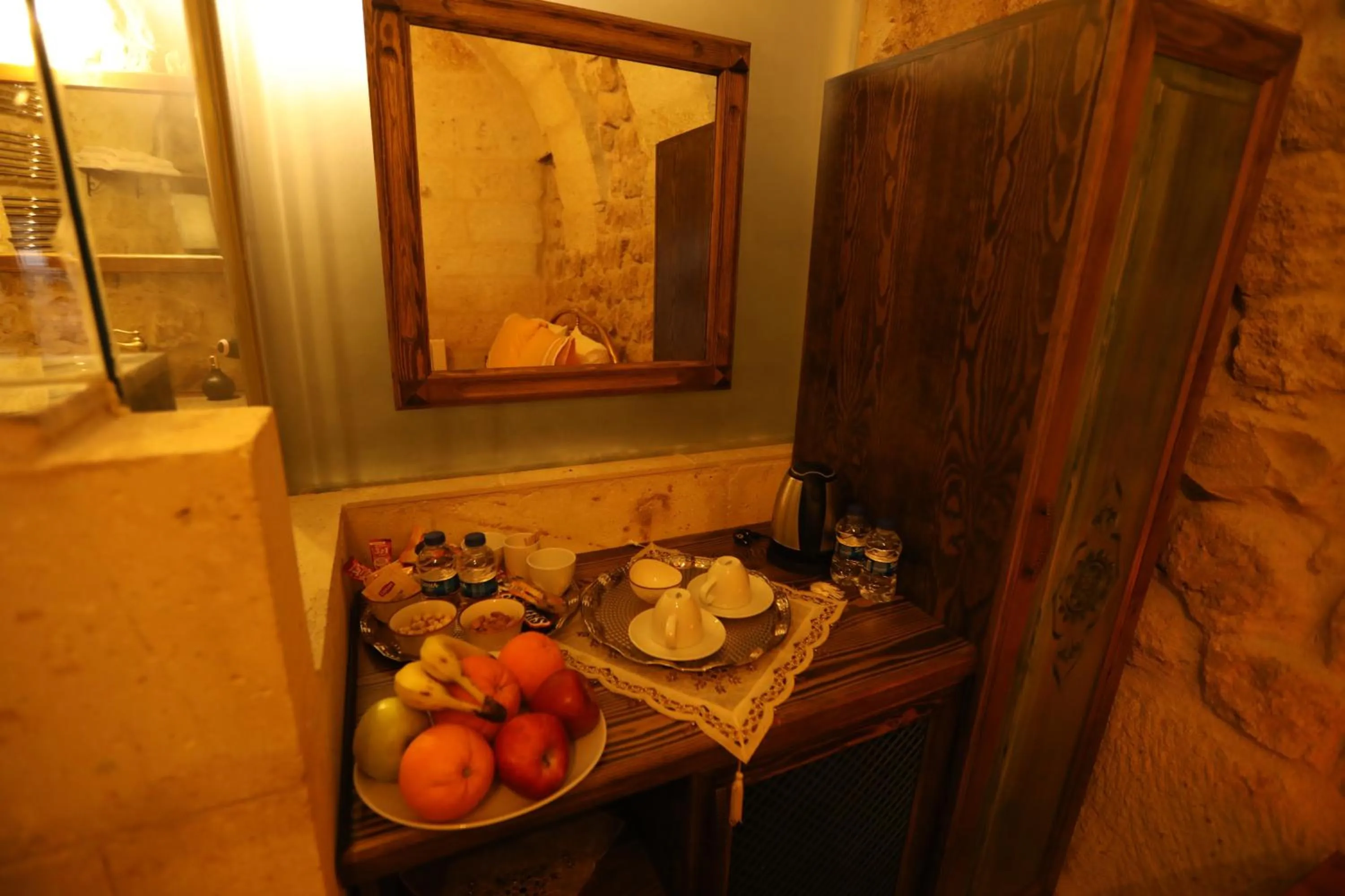 Coffee/tea facilities in Hancı Cave Hotel