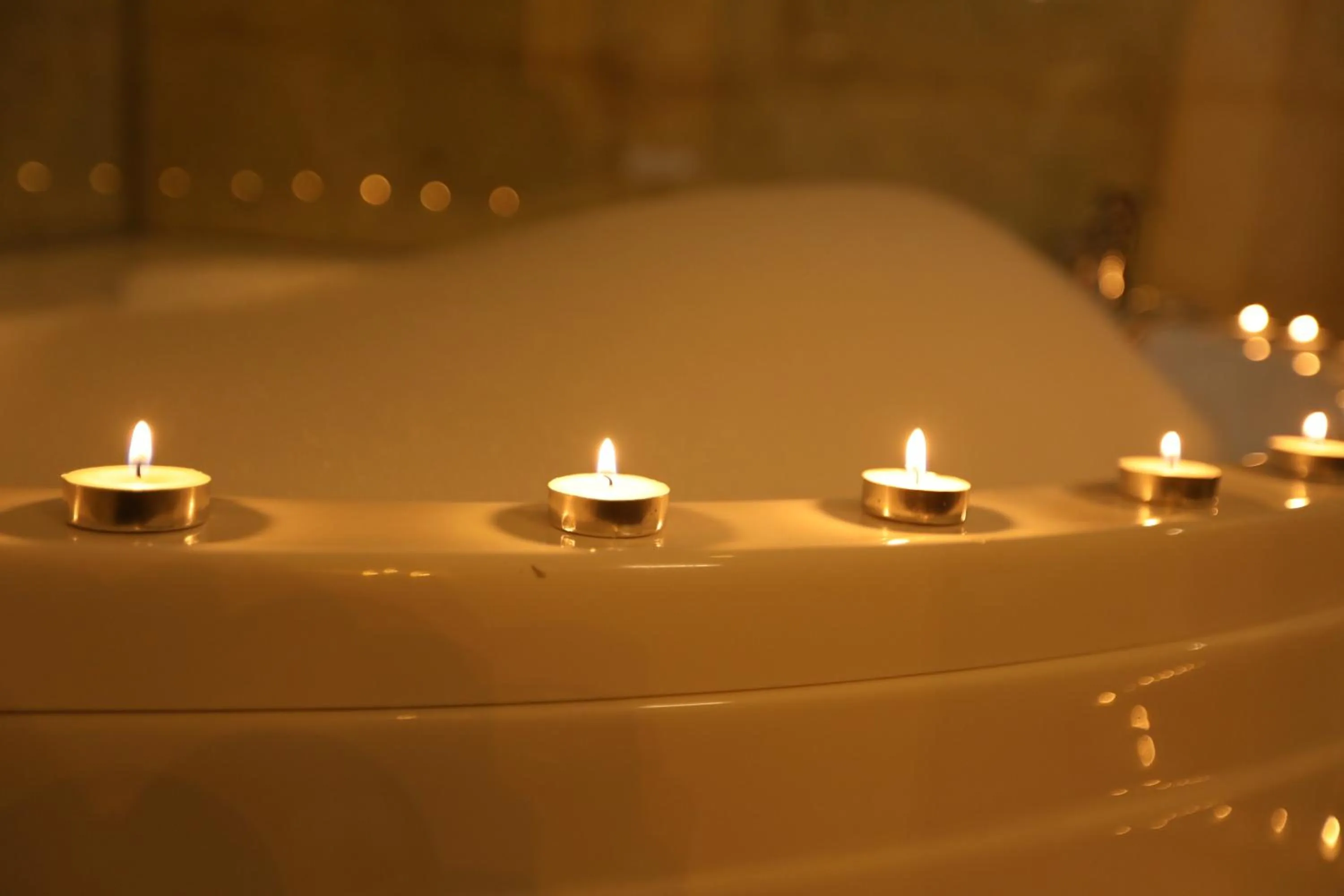 Hot Tub in Hancı Cave Hotel