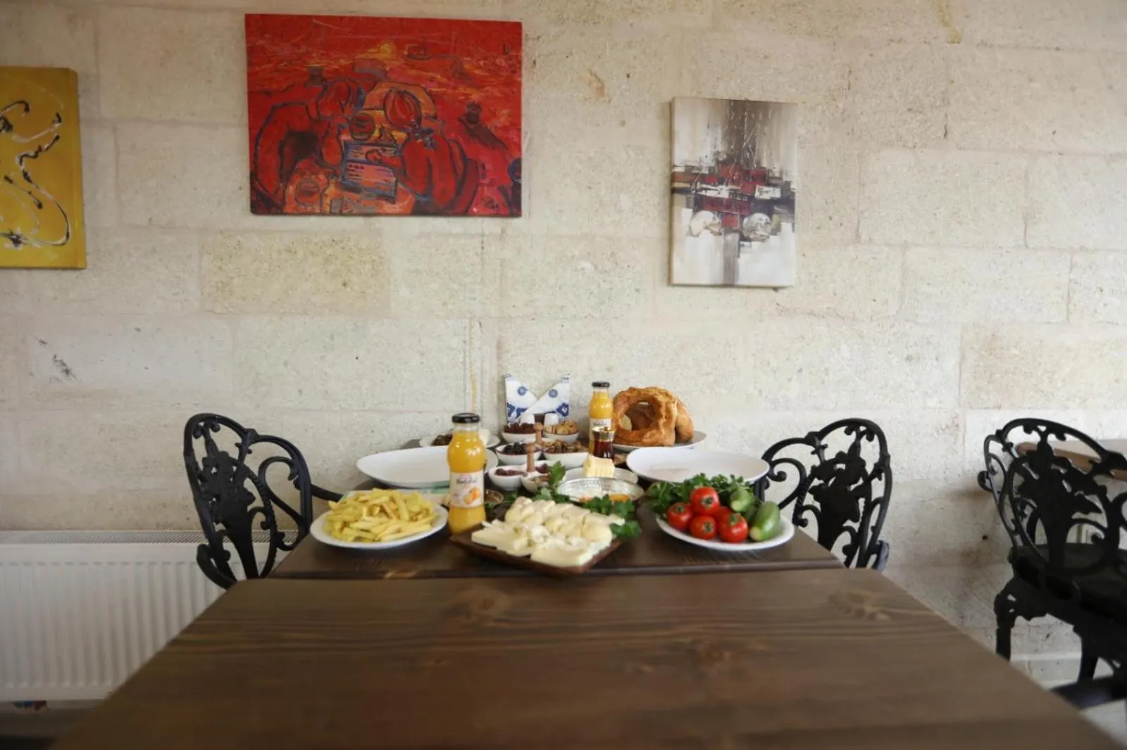 Restaurant/places to eat in Hancı Cave Hotel