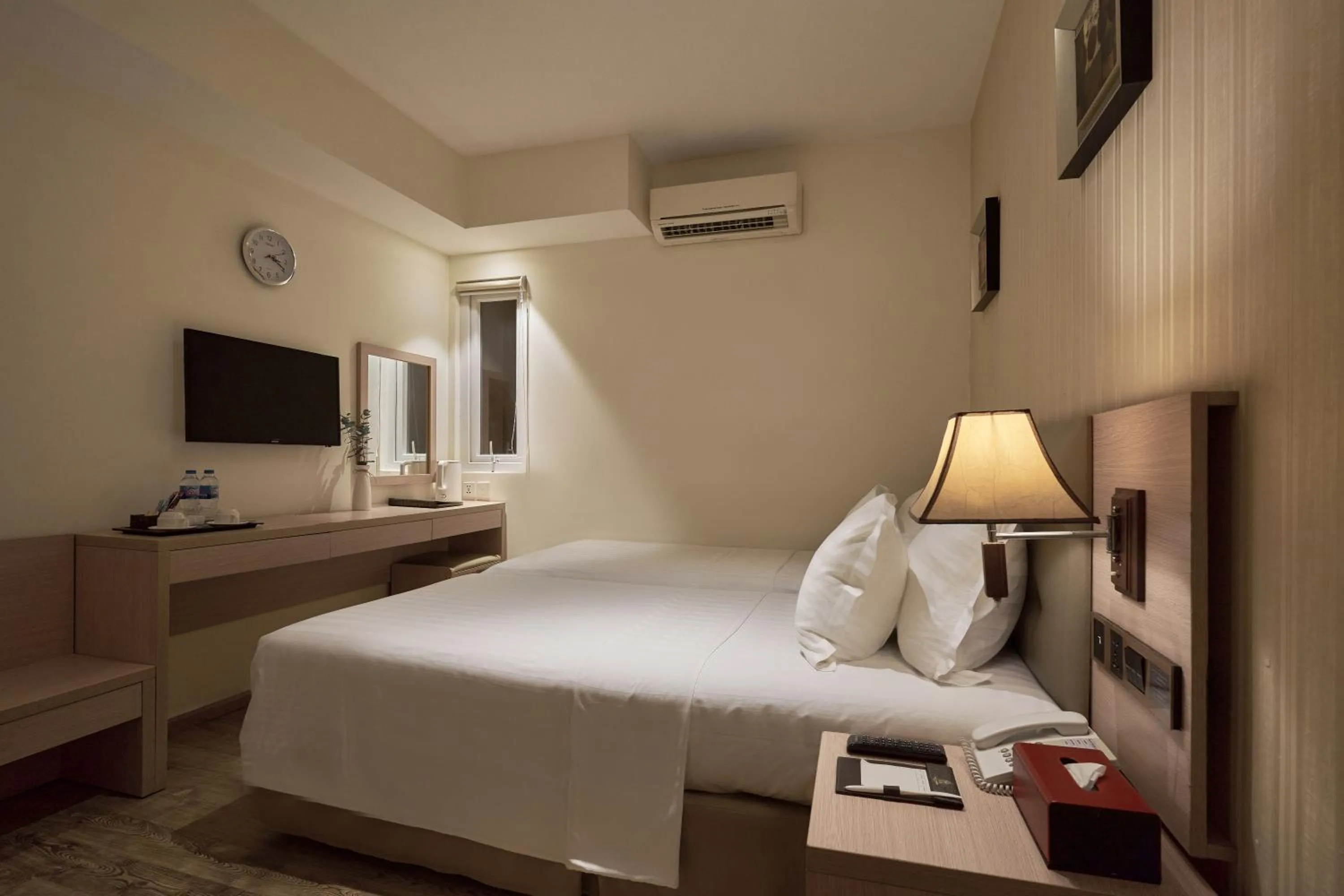 Bed in Sky Gem Hotel Sora