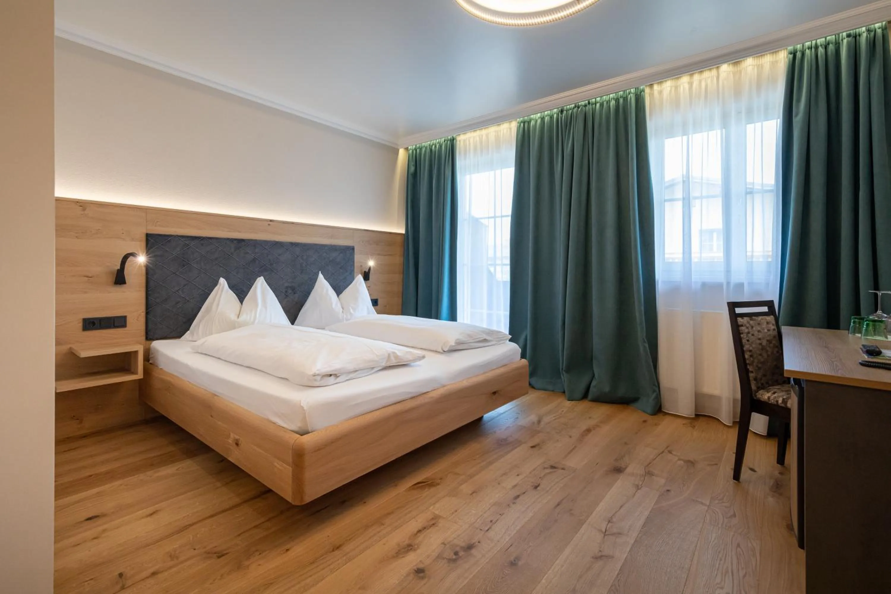 Bed in Design Hotel Frauenschuh