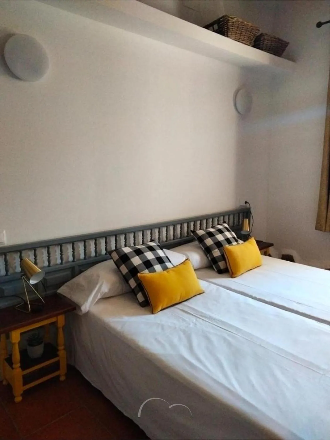 Bed in Hostal León Dormido