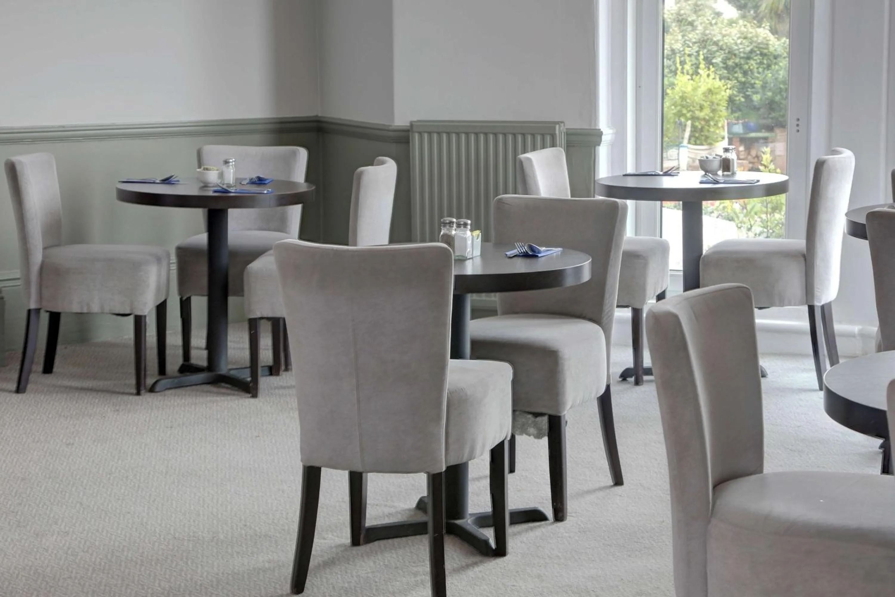 Restaurant/places to eat in Exmouth Beach Hotel