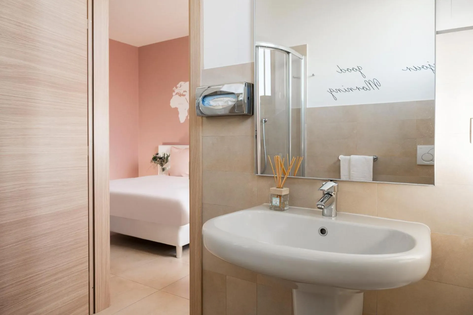 Shower in Castello D'Argile Hotel