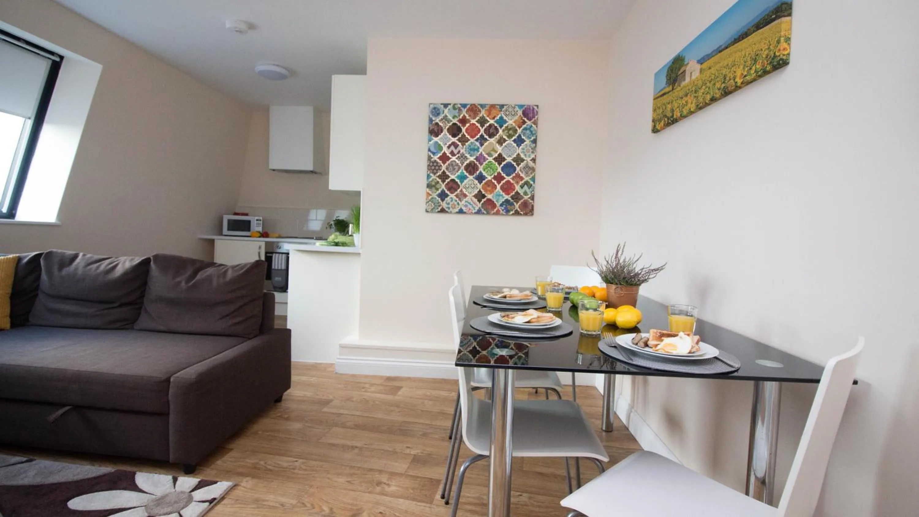 Other in StayZo Serviced Accommodation 16 Premier Lodge