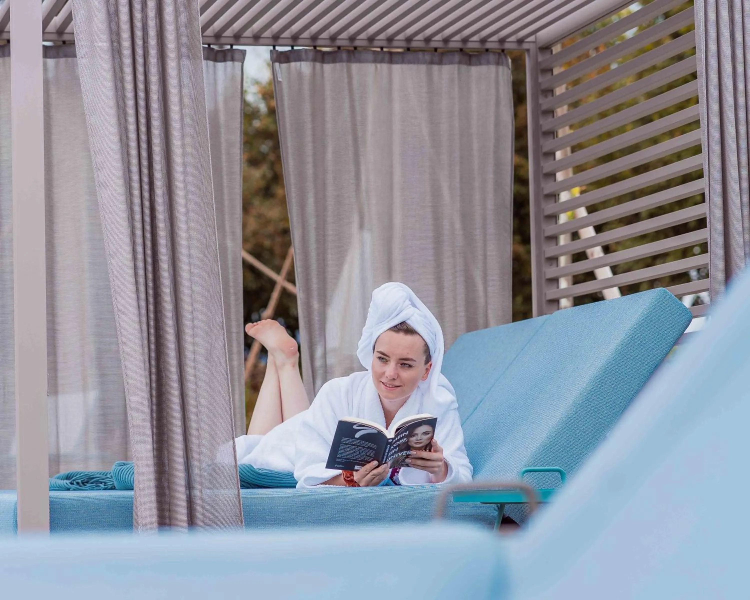 Swimming pool in Laschenskyhof Hotel & Spa