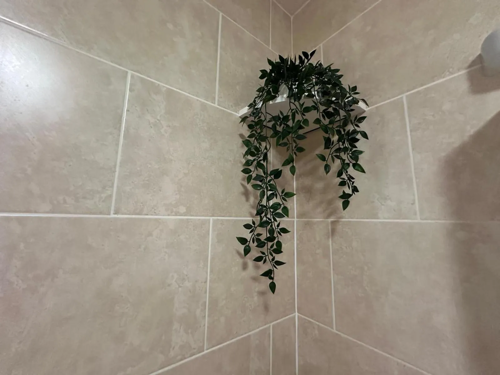 Bathroom in Stylish Accommodation in Southampton City Centre 10