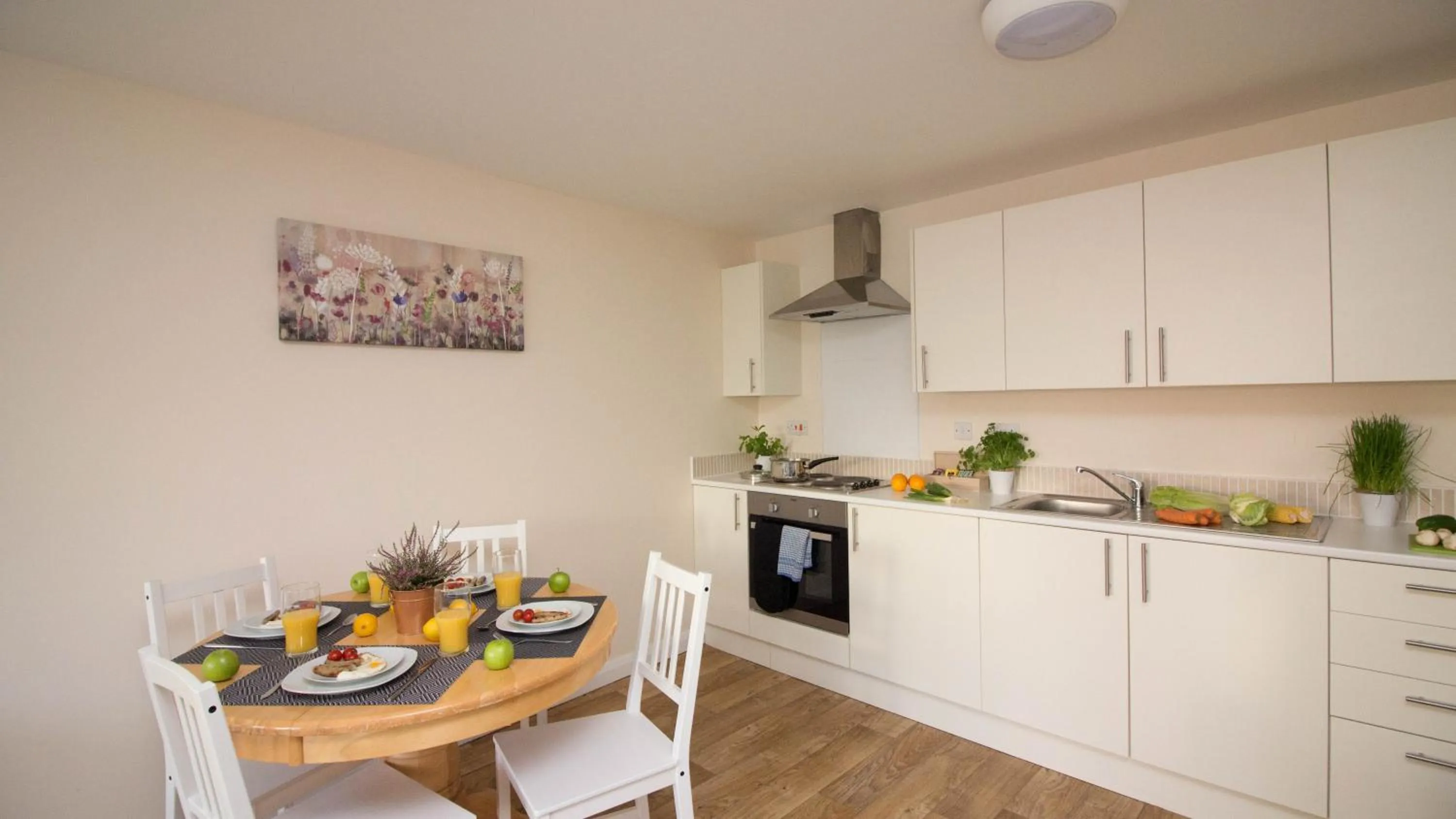 Other in StayZo Stylish Accommodation in Southampton 10