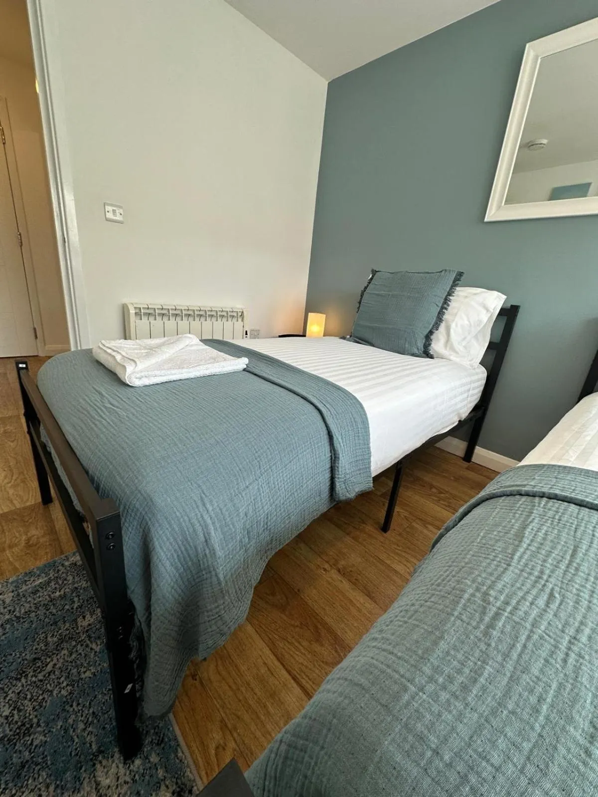 Bedroom, Bed in Stylish Accommodation in Southampton City Centre 10