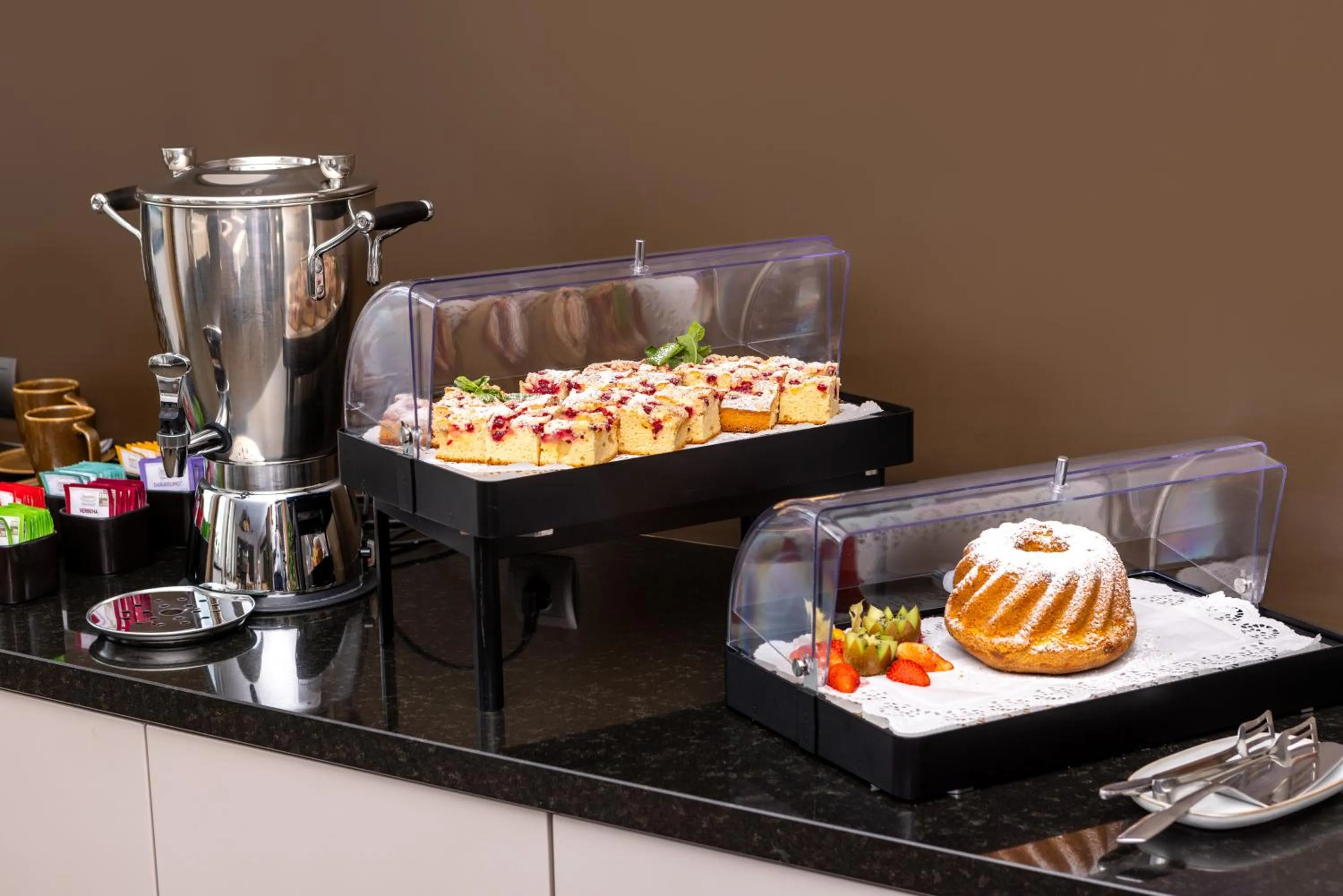 Lounge or bar in Hotel Am Parkring