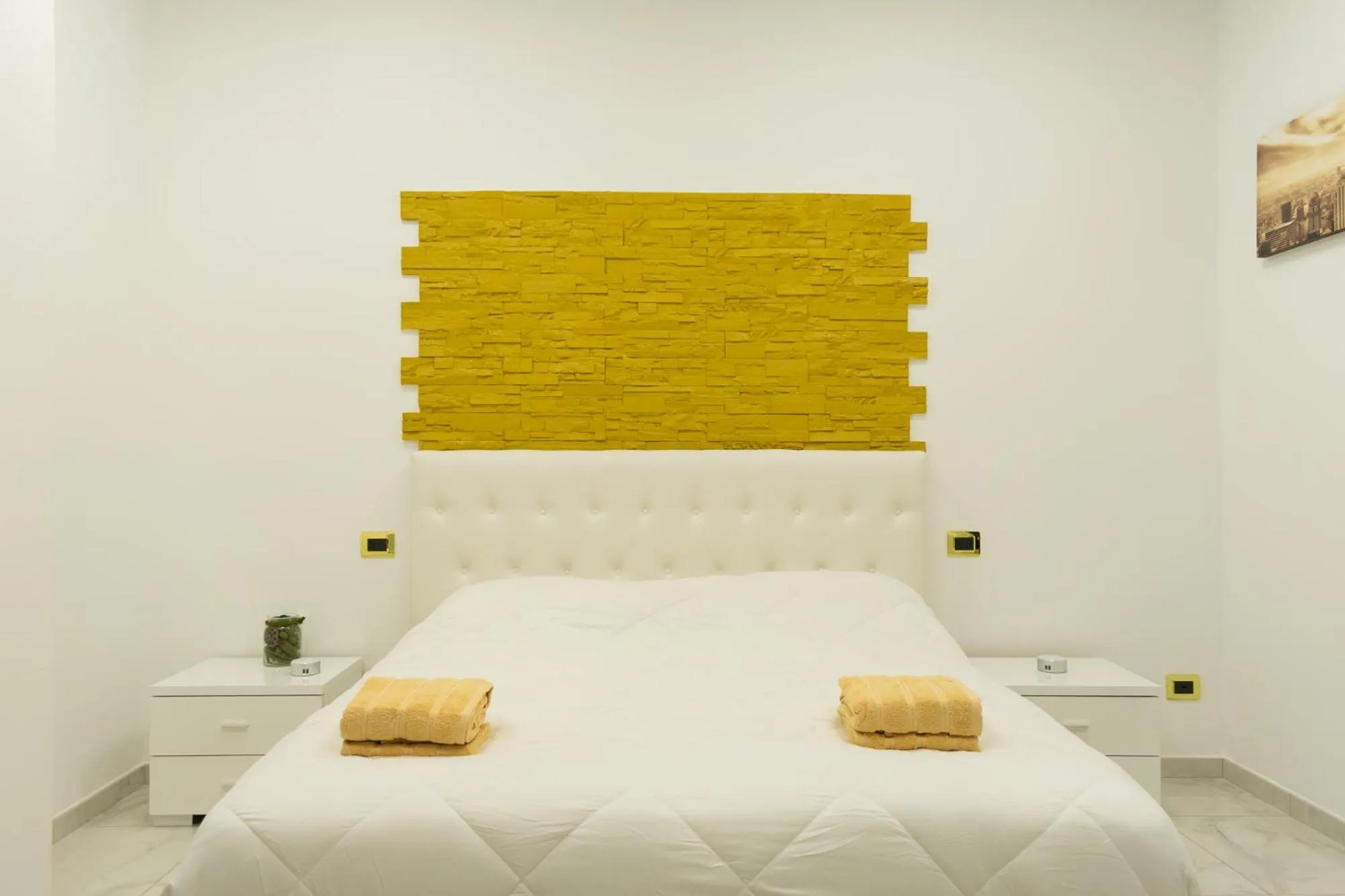 Bed in Royal Central Room