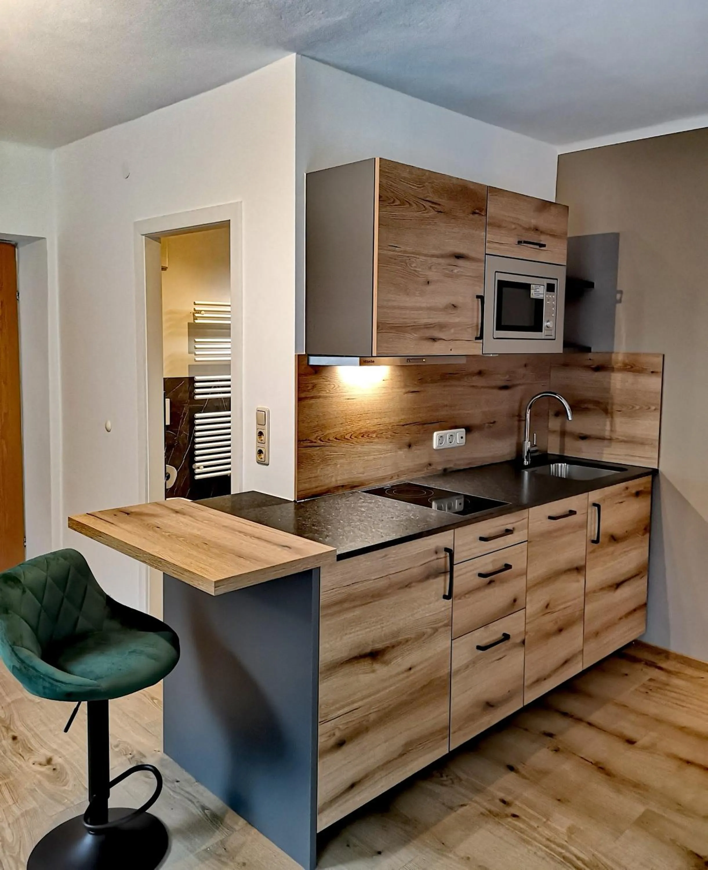 Kitchen or kitchenette in Hotel Apartment Das Au- Gut