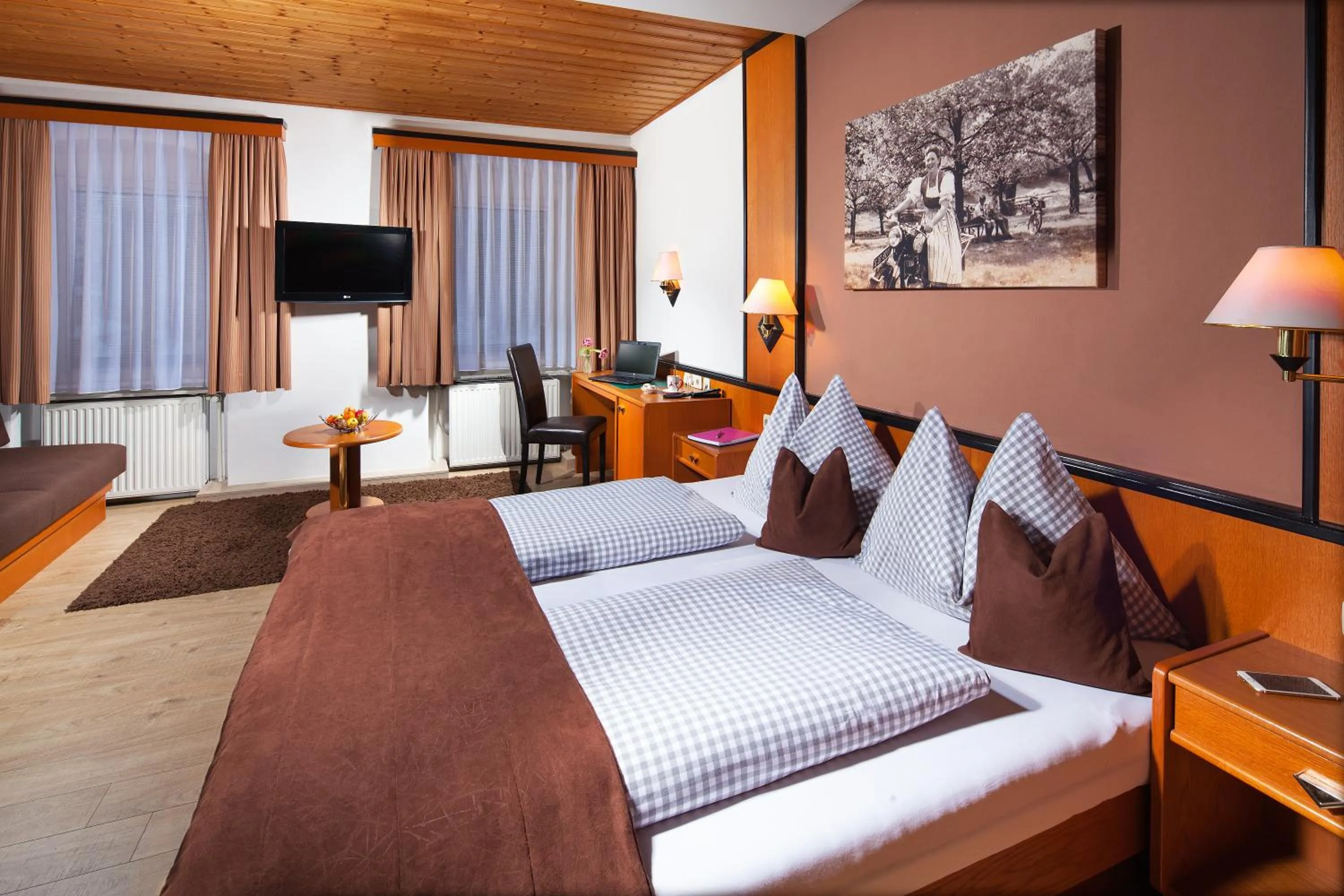 Photo of the whole room, Bed in Hotel Apartment Das Au- Gut